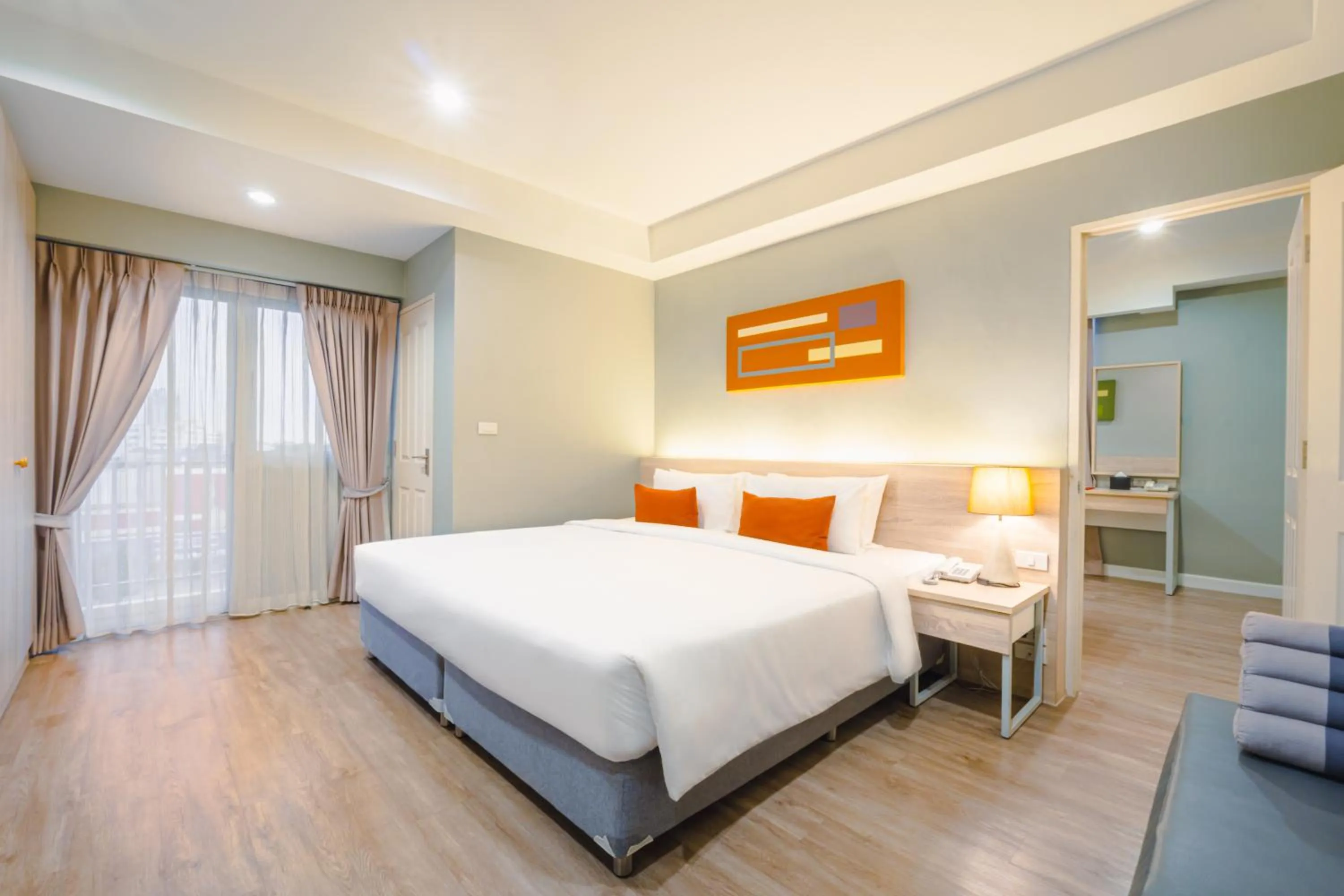 Bed in Koon Hotel Sukhumvit