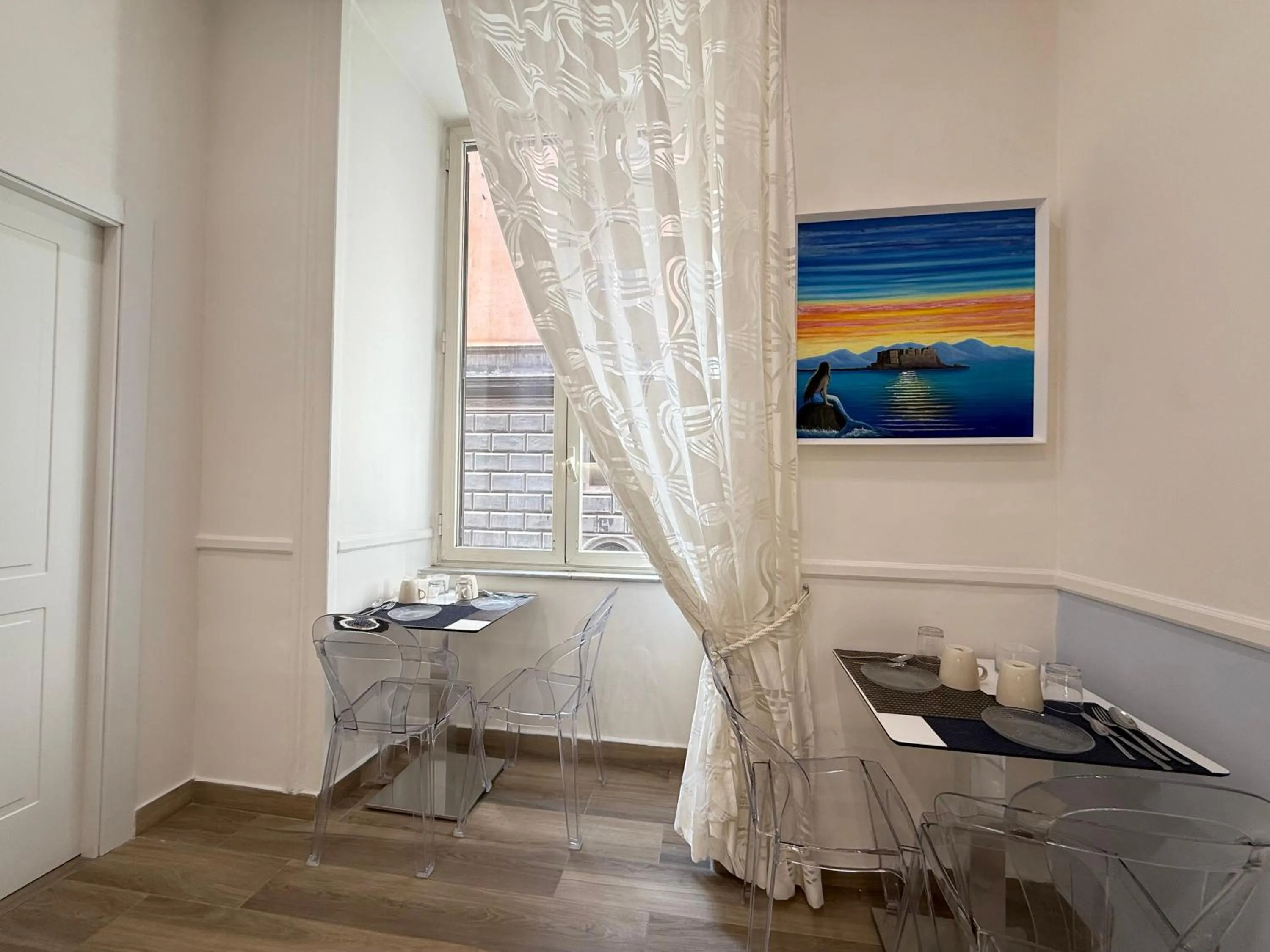 Sun Art Naples Rooms