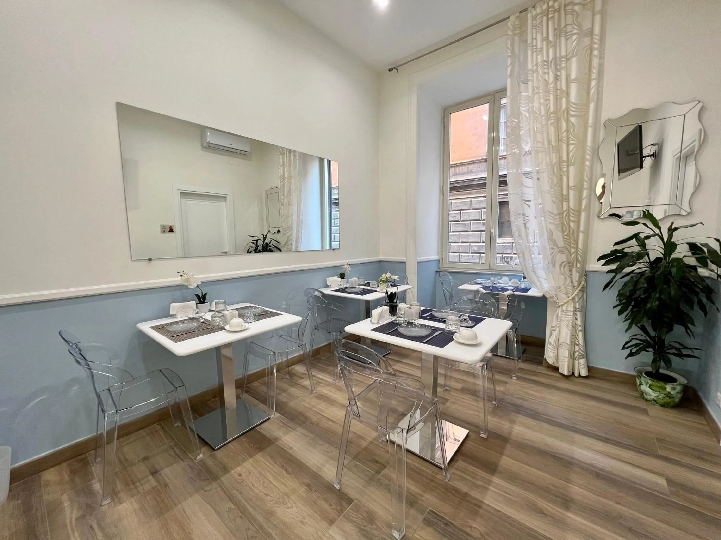 Living room in Sun Art Naples Rooms