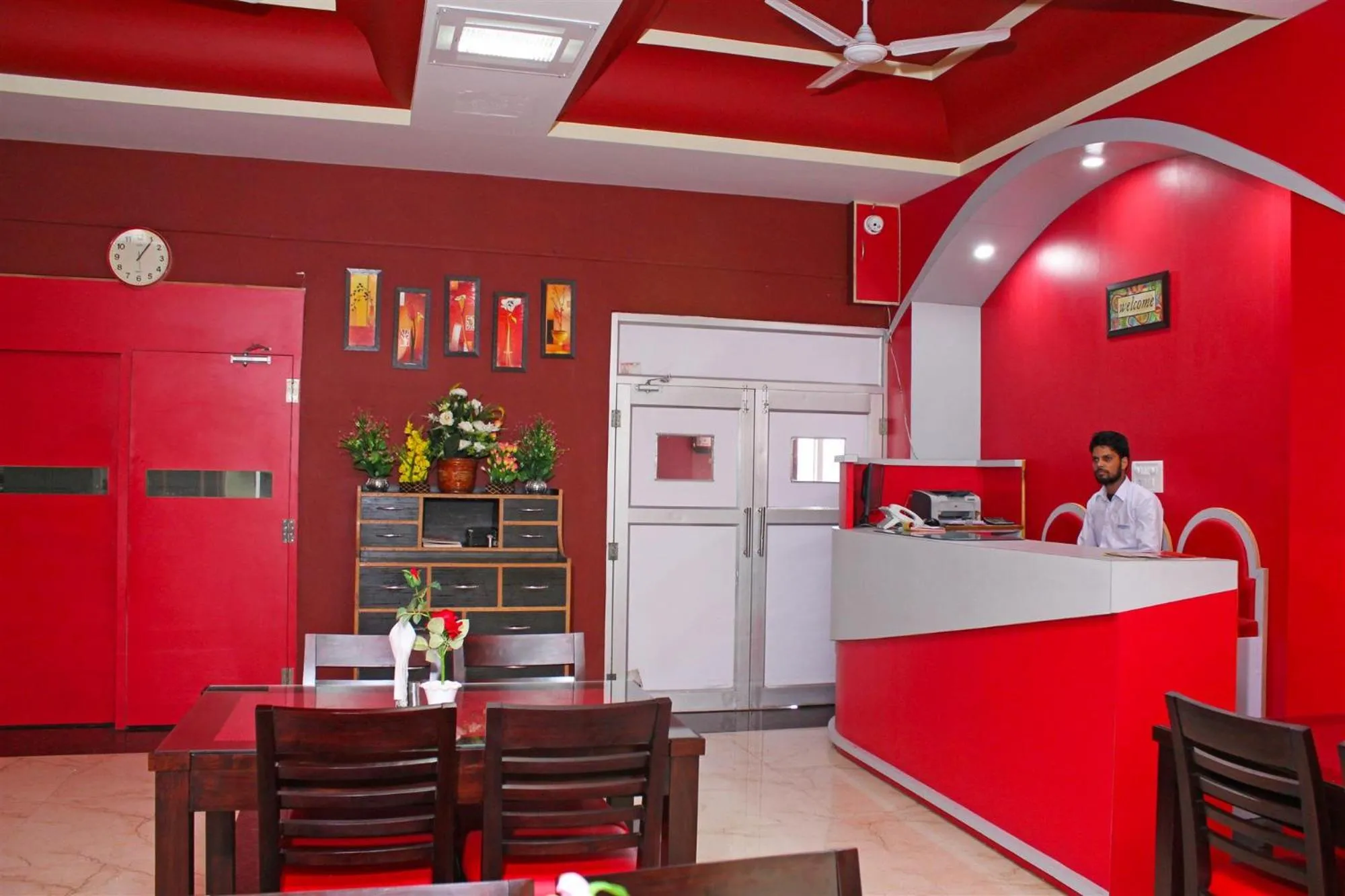 Hotel Shikhar & Restaurant