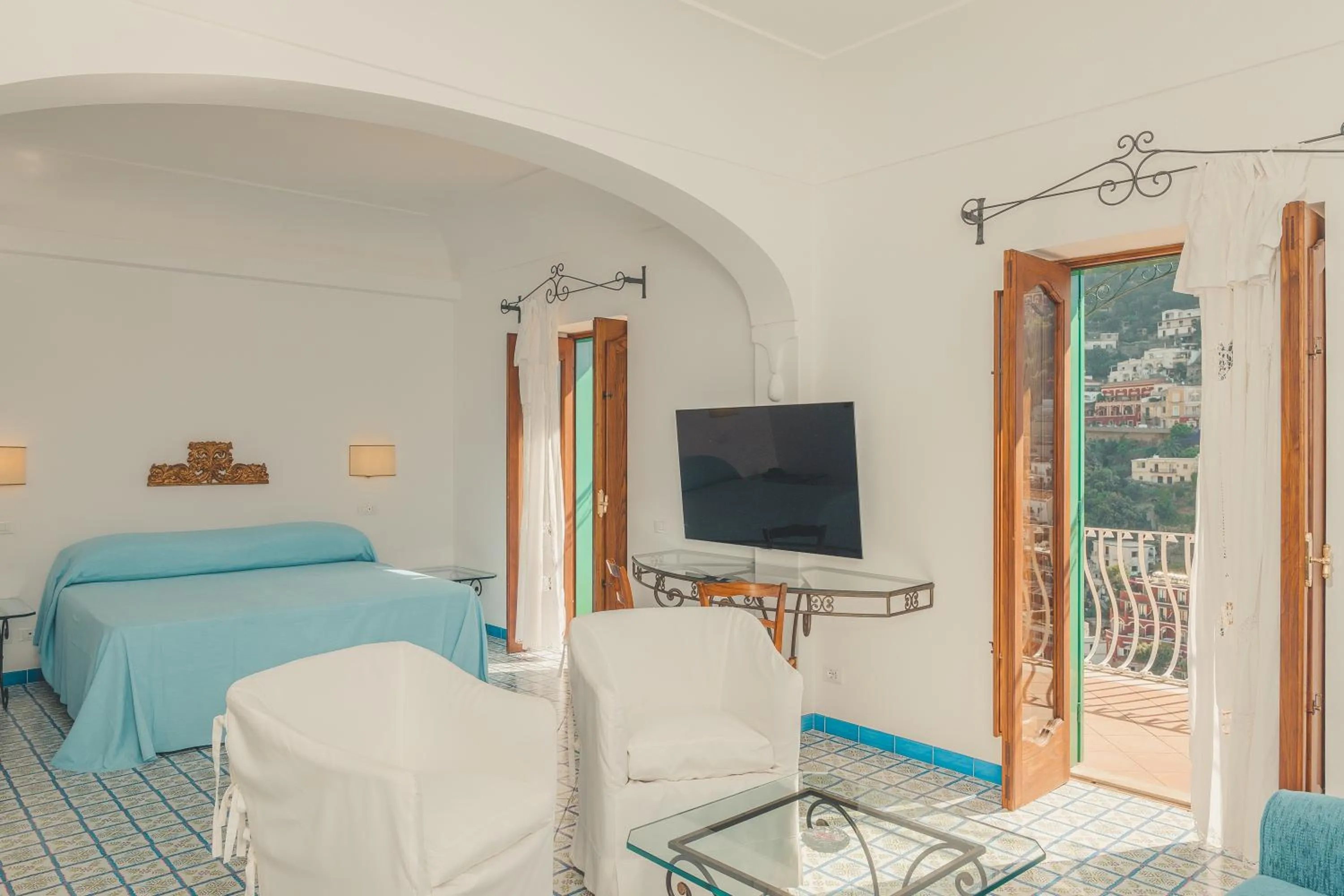 Bed in Hotel Poseidon