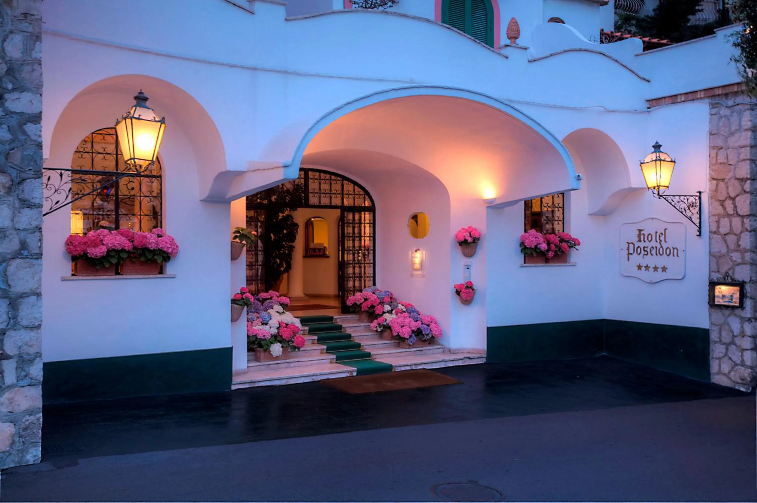 Facade/entrance in Hotel Poseidon