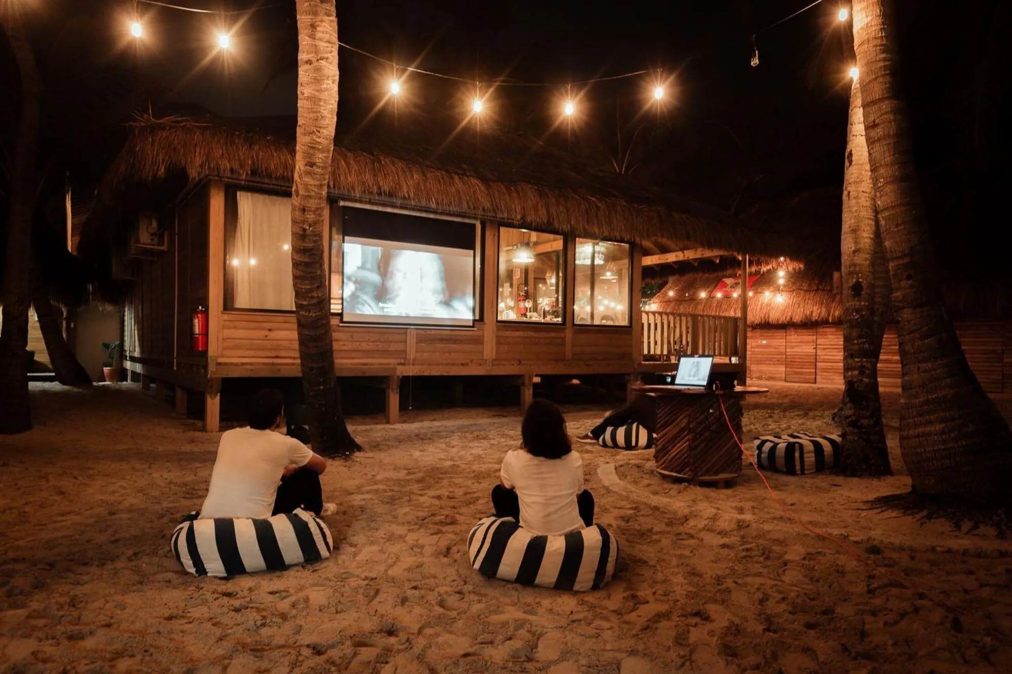 Evening entertainment in Selina Poc Na Isla Mujeres