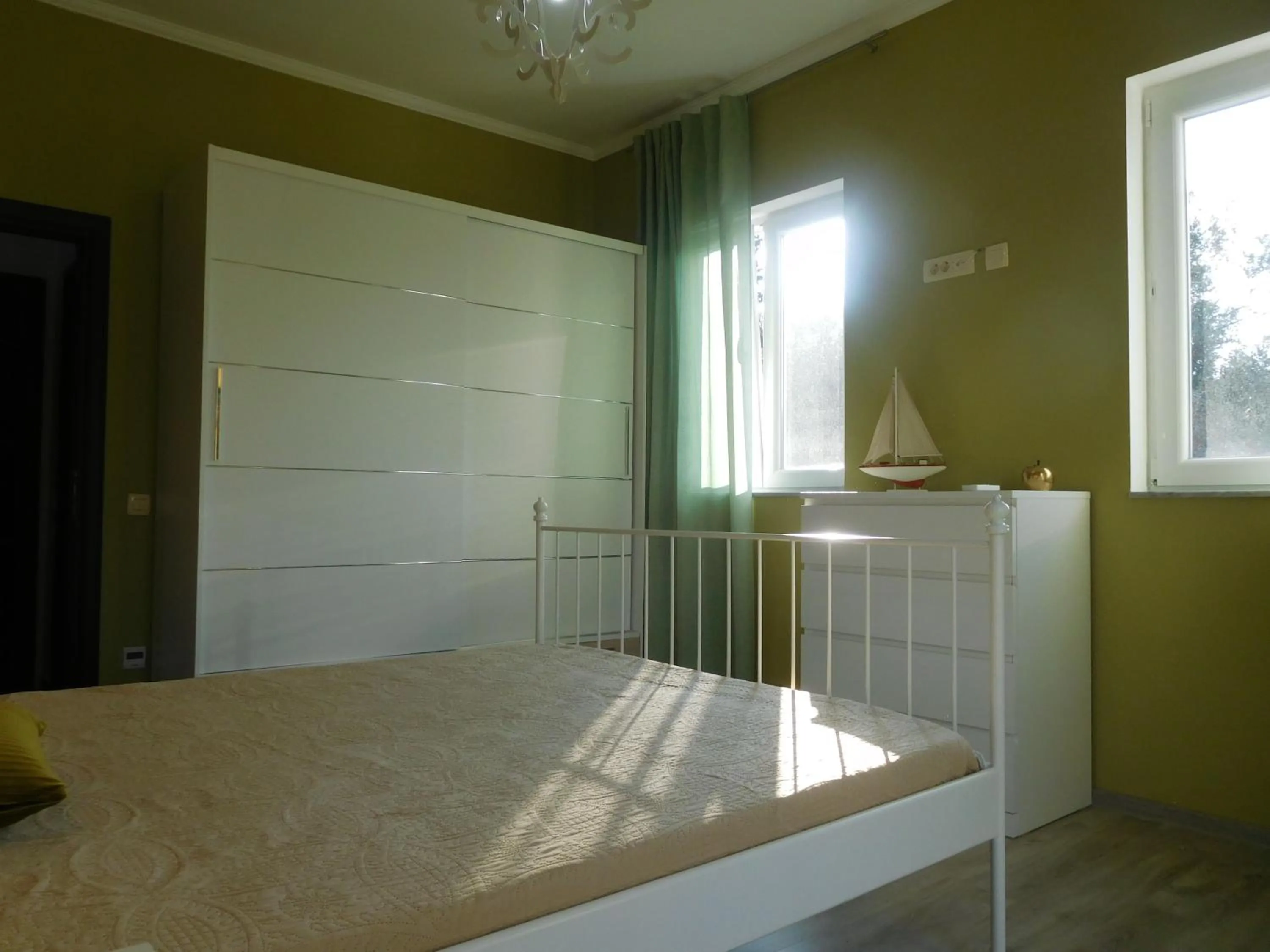 Bed in Apartments Sunrise