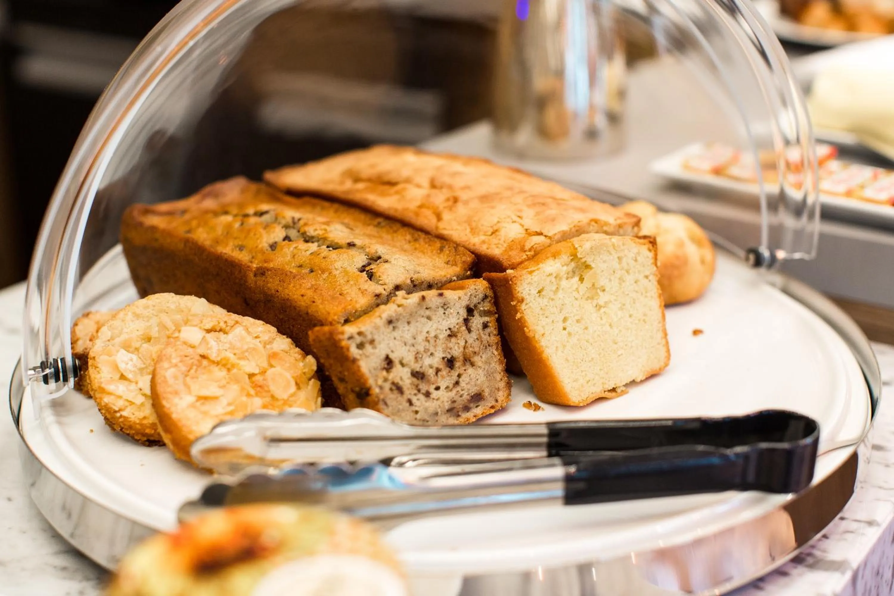 Buffet breakfast in Golden Tulip Saint Malo– Le Grand Bé