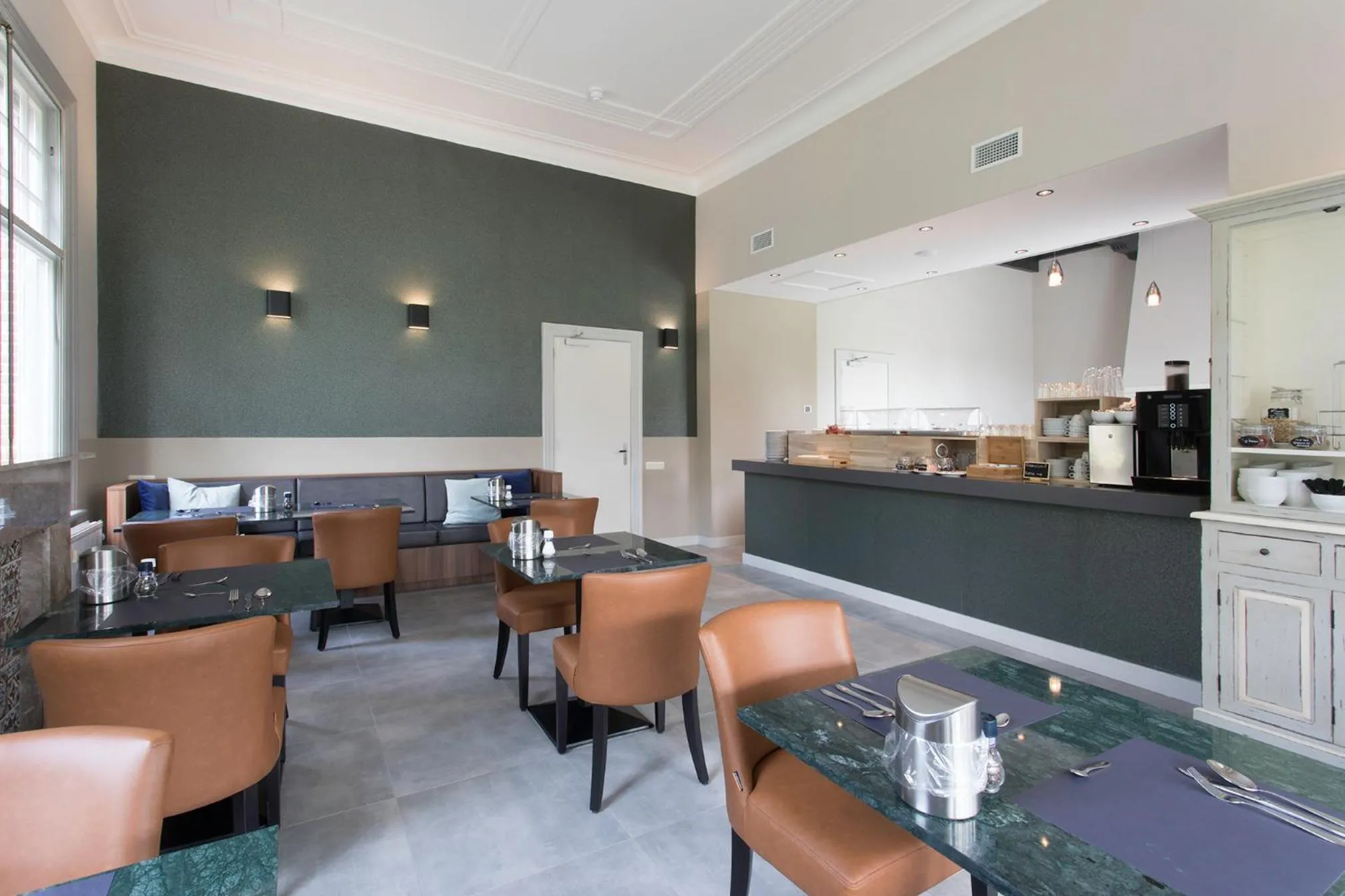 Restaurant/places to eat in Rijksmonument Hotel de Sprenck - including free private parking