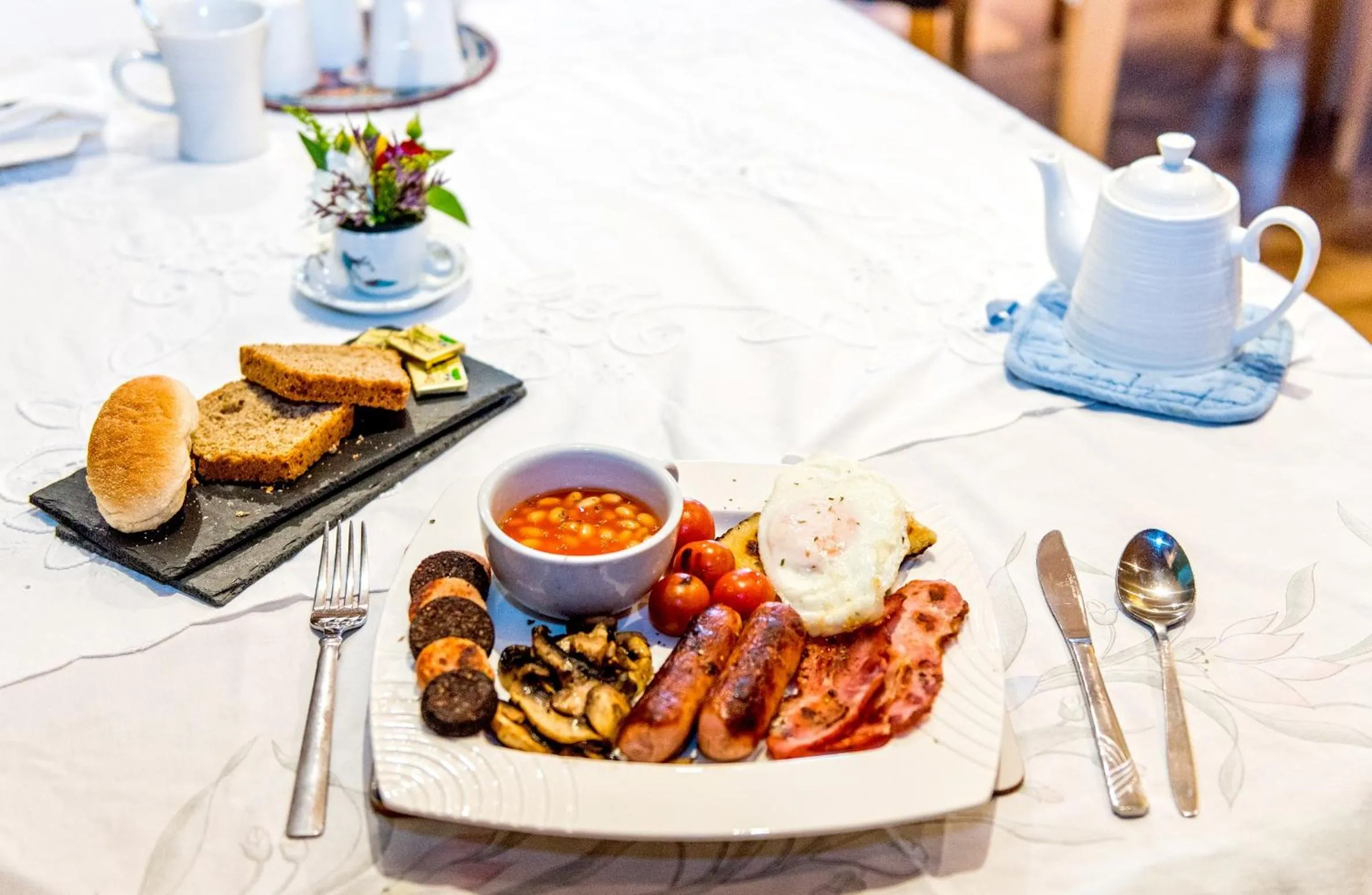 Breakfast in Melvin Country House