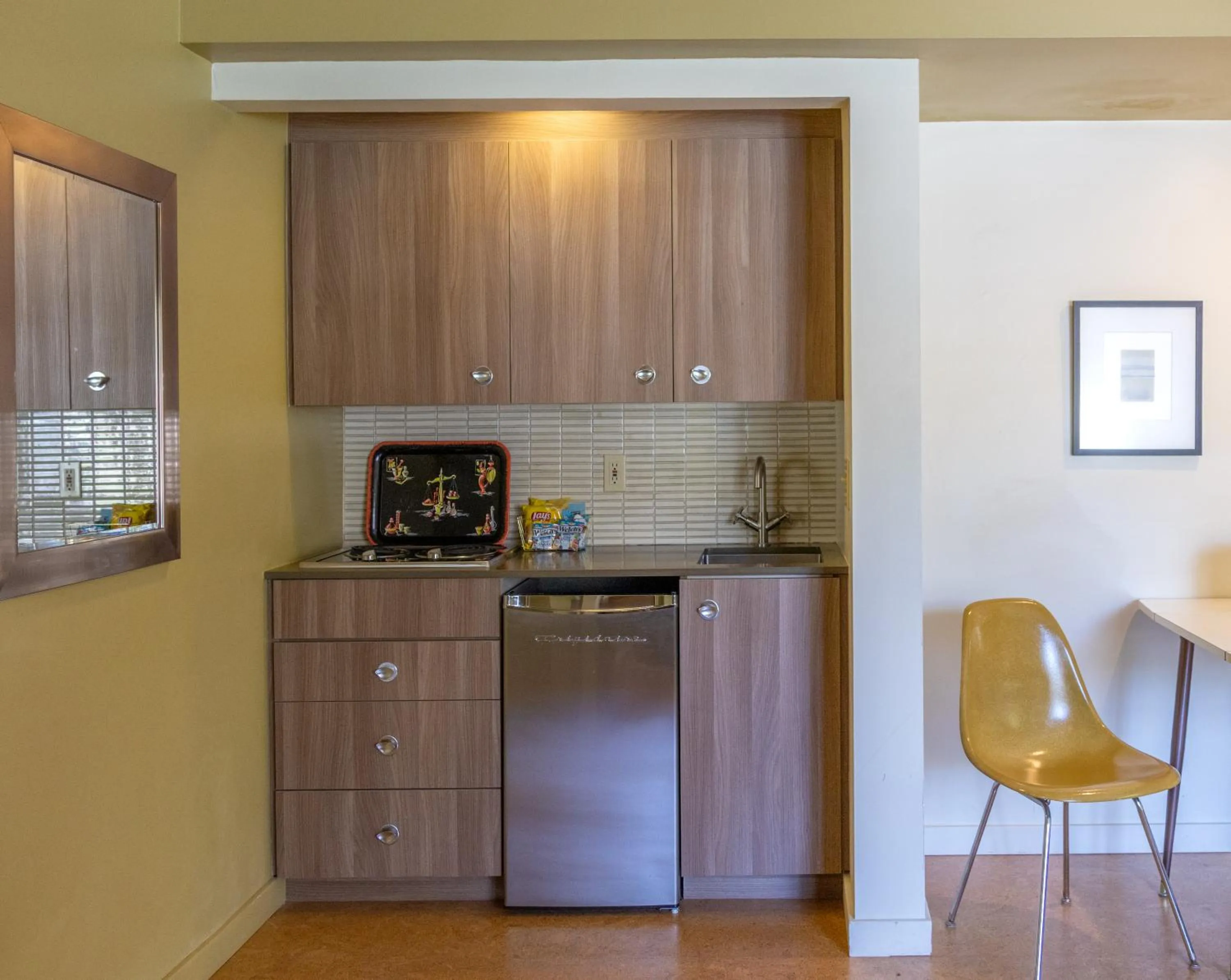 Kitchen or kitchenette in The Hideaway - 21 and Over