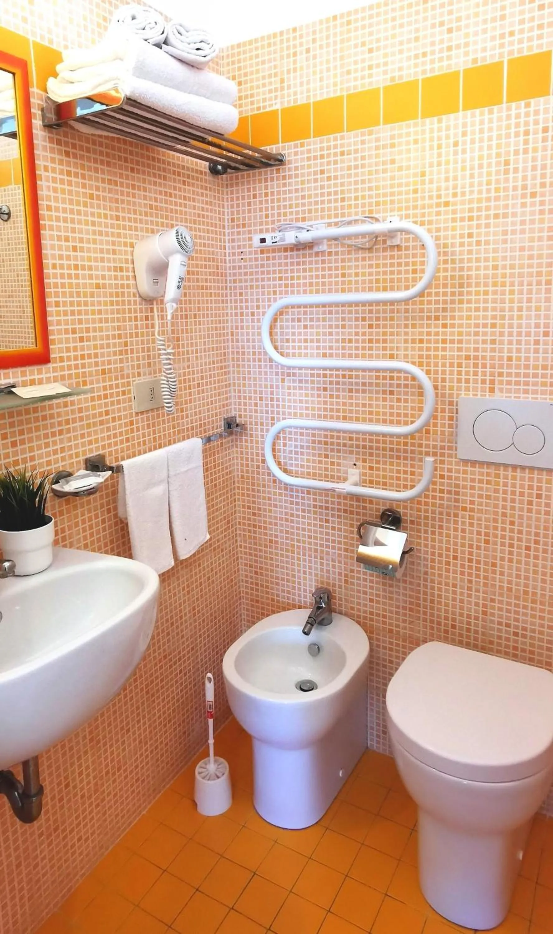 Bathroom in Hotel Bellini