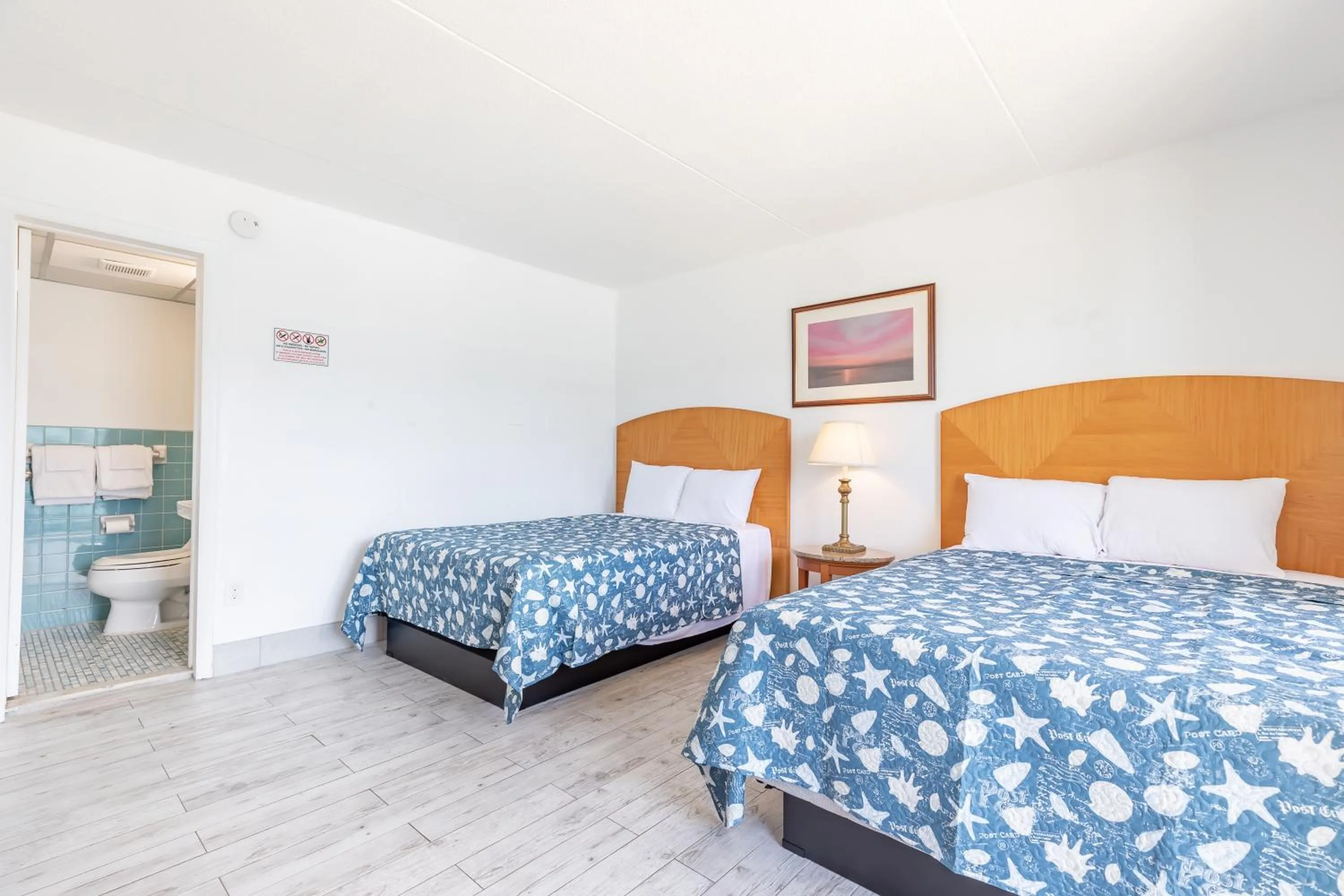 Double Room with Balcony in Premiere Motel