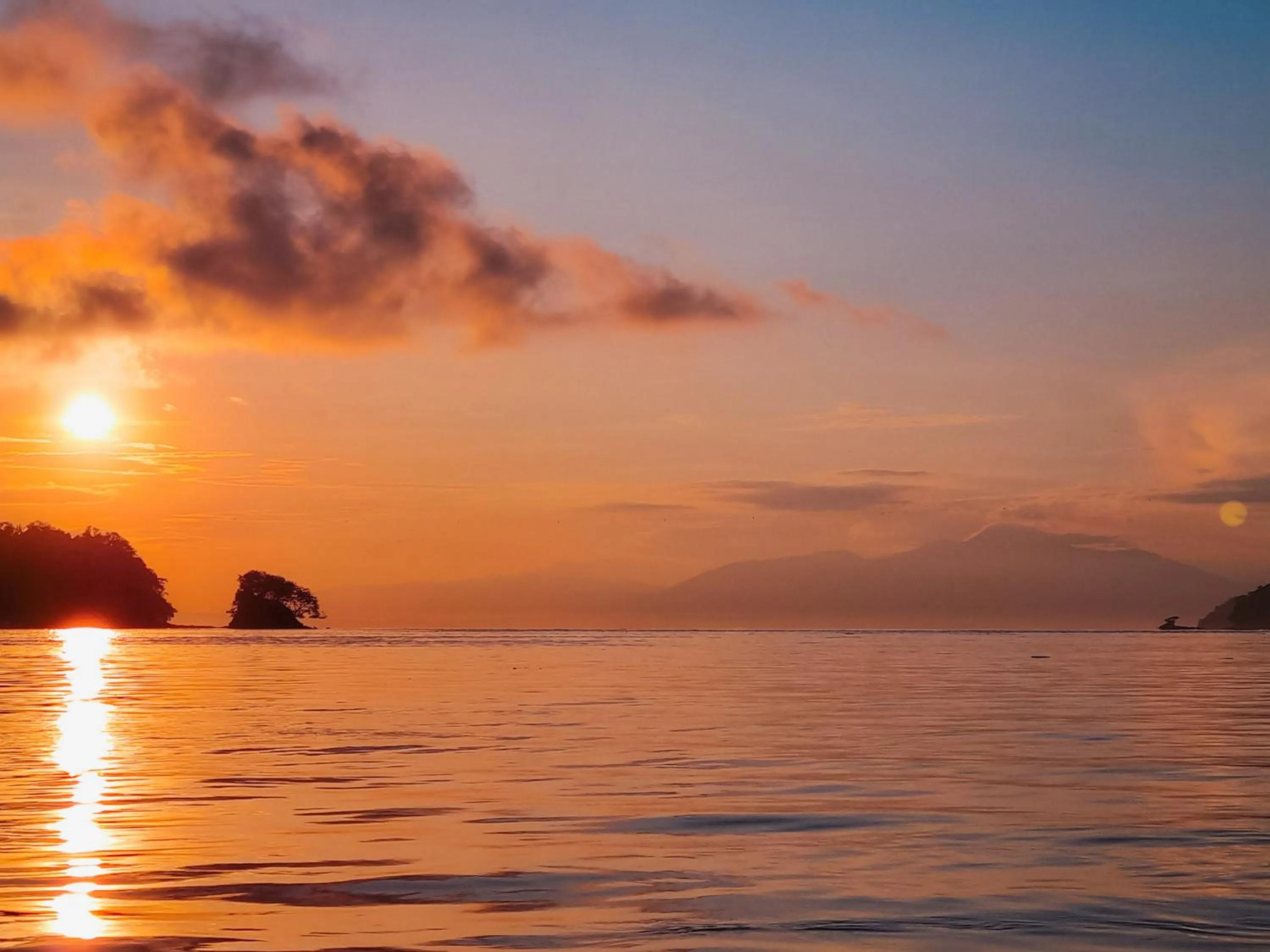Sunset in Isla Chiquita Glamping Hotel