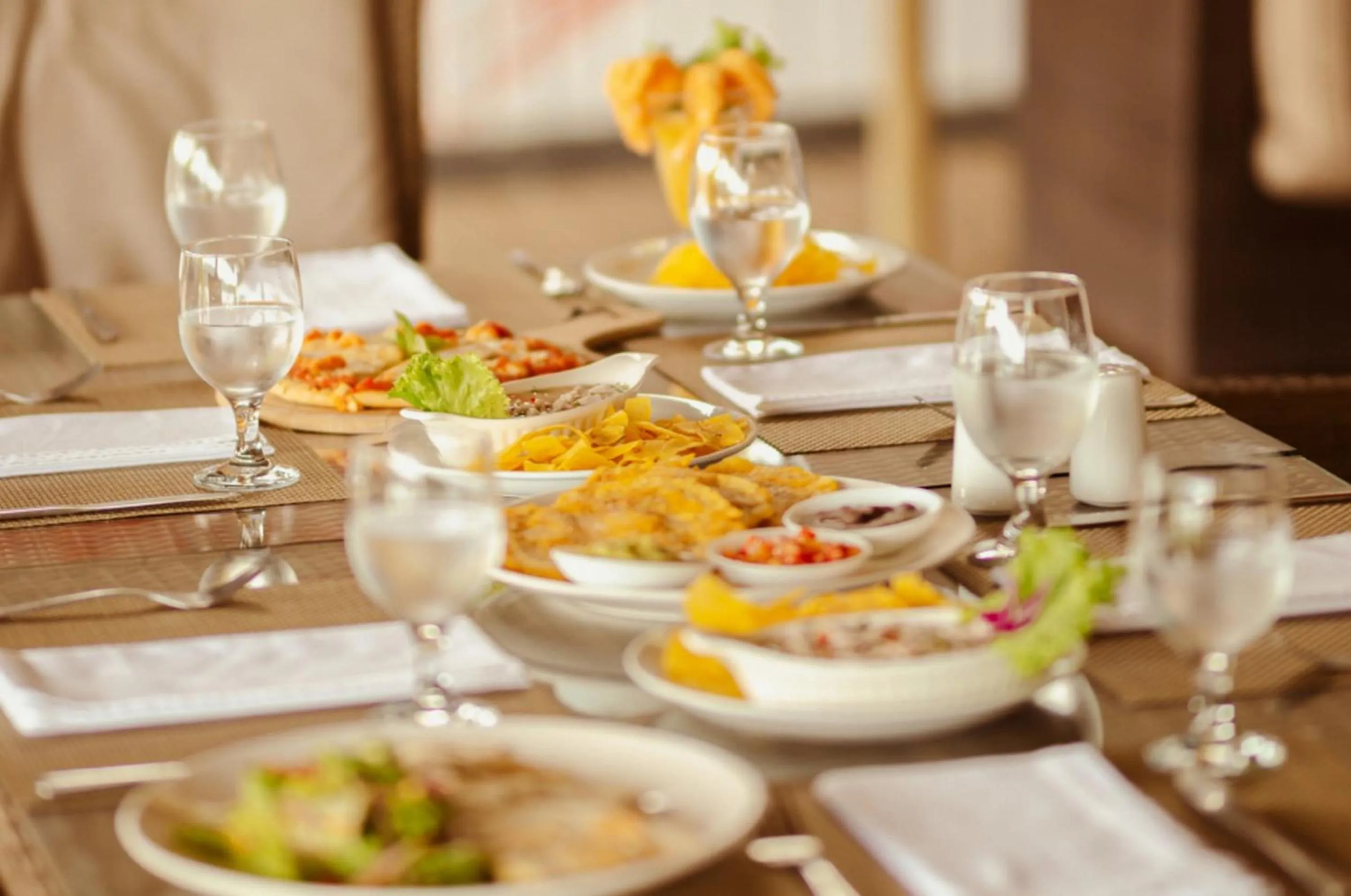 Food and drinks in Isla Chiquita Glamping Hotel