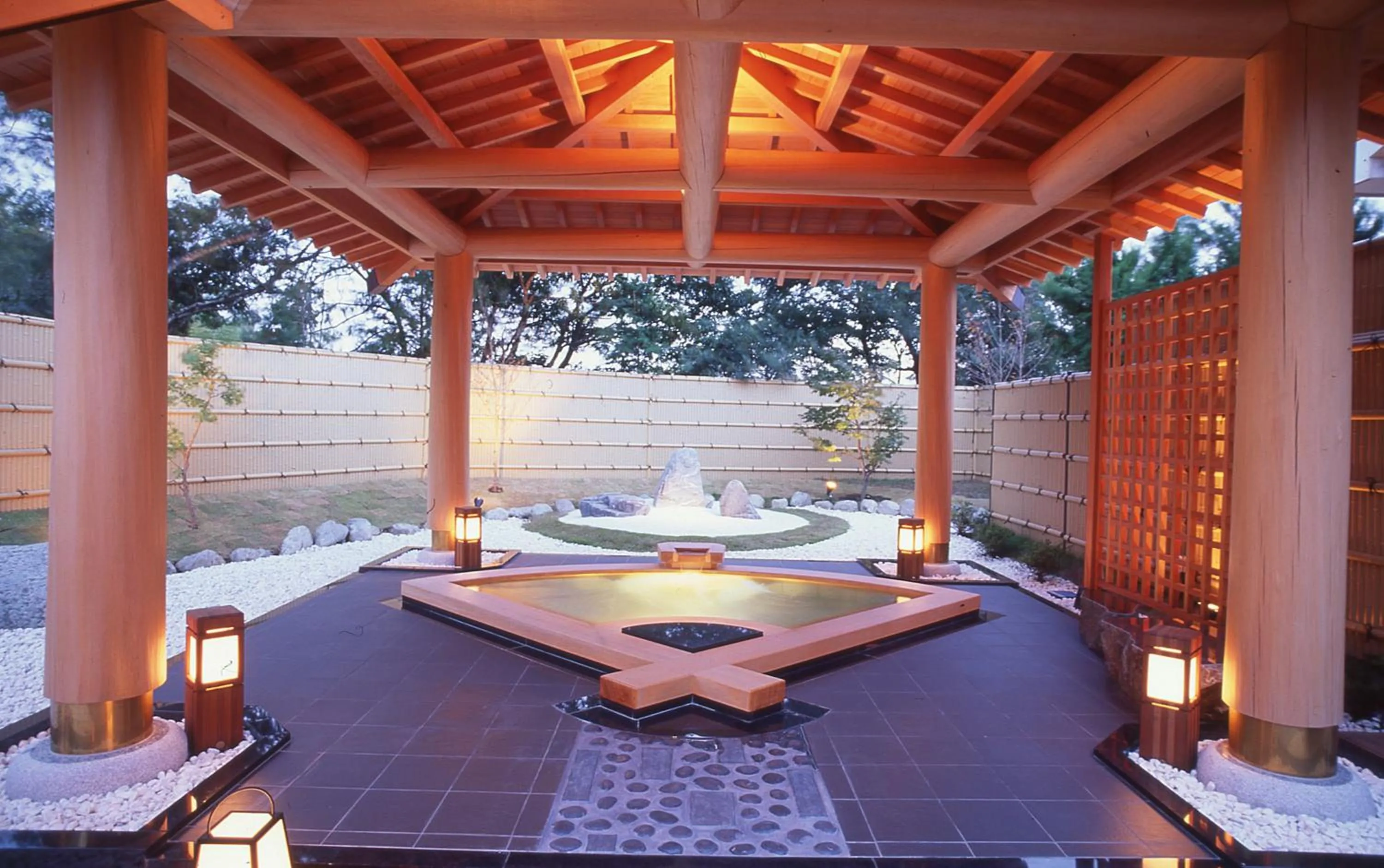 Spa and wellness centre/facilities in Canari