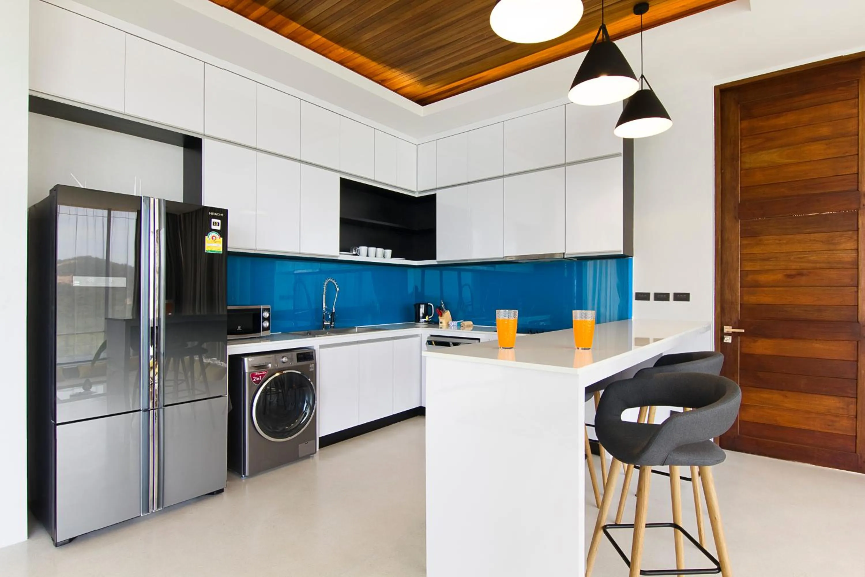 Kitchen or kitchenette in Luxury Sea and Sunset View 4BR 4BA Pool Villa