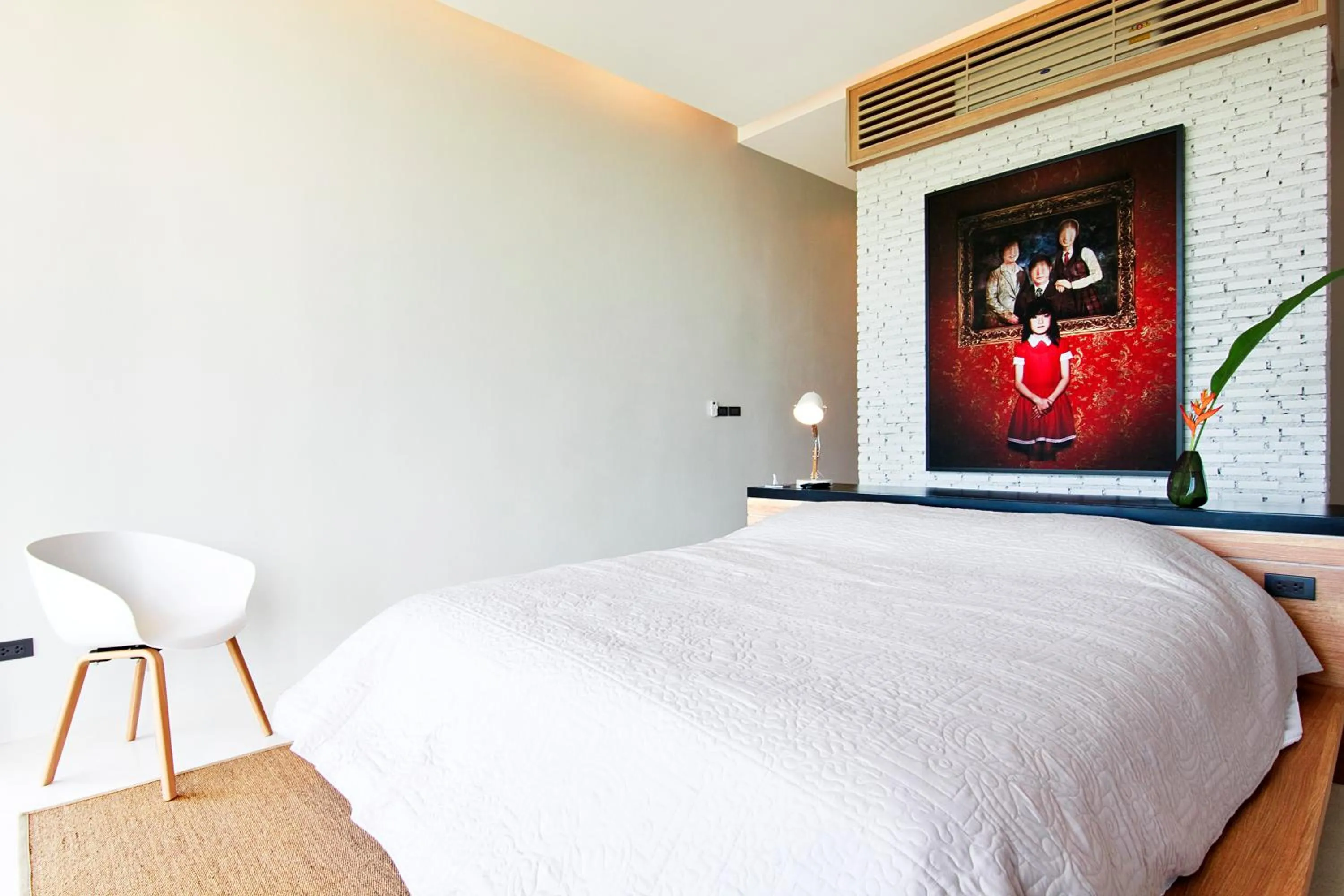 Bed in Luxury Sea and Sunset View 4BR 4BA Pool Villa