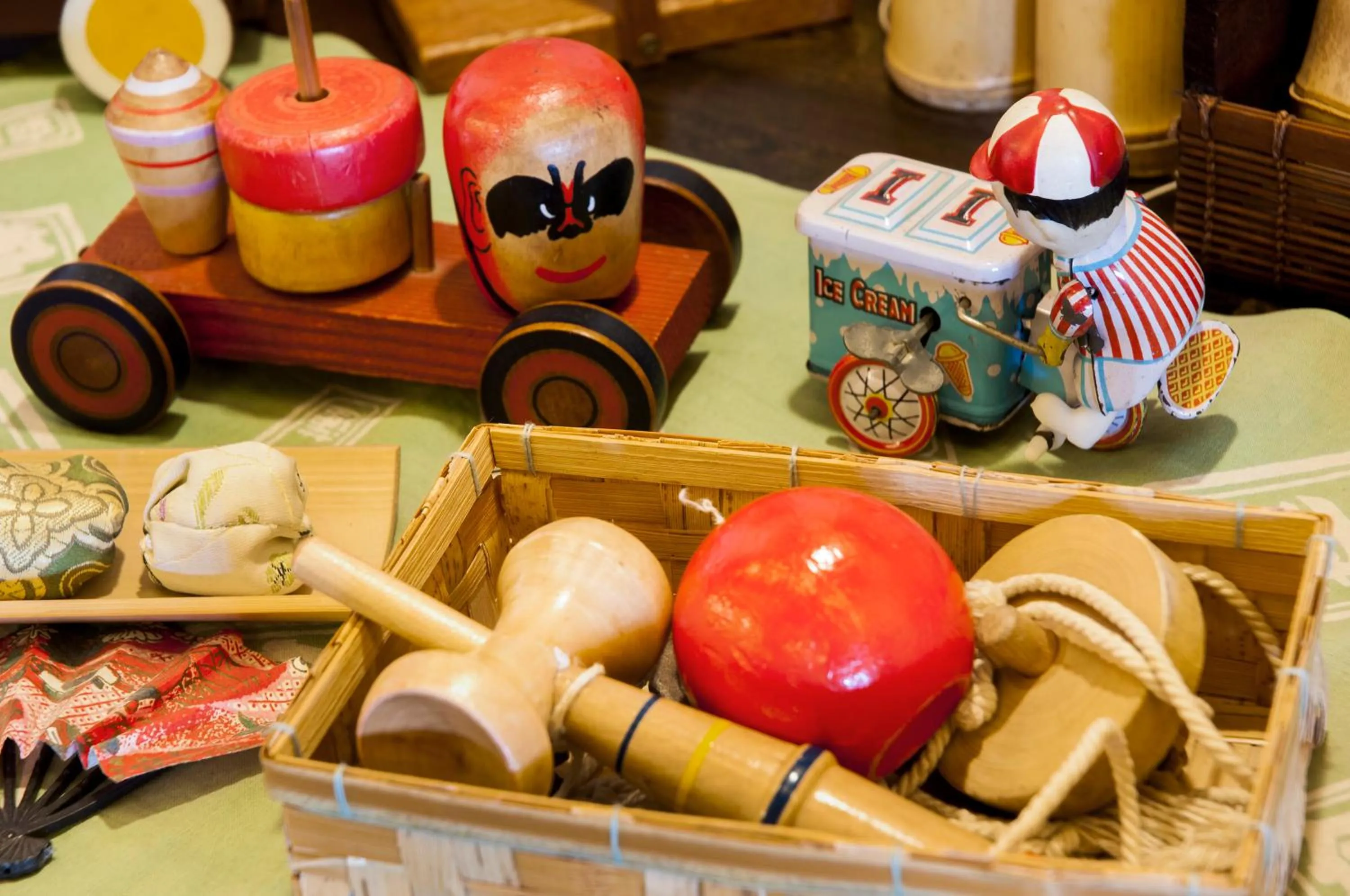 Decorative detail in Ikaho Syusuien