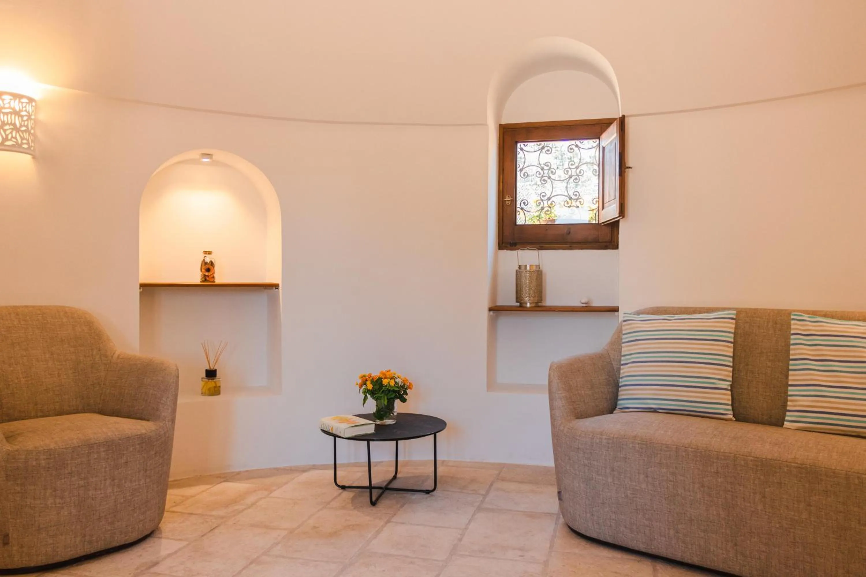 Photo of the whole room in Porto Giardino - CDSHotels