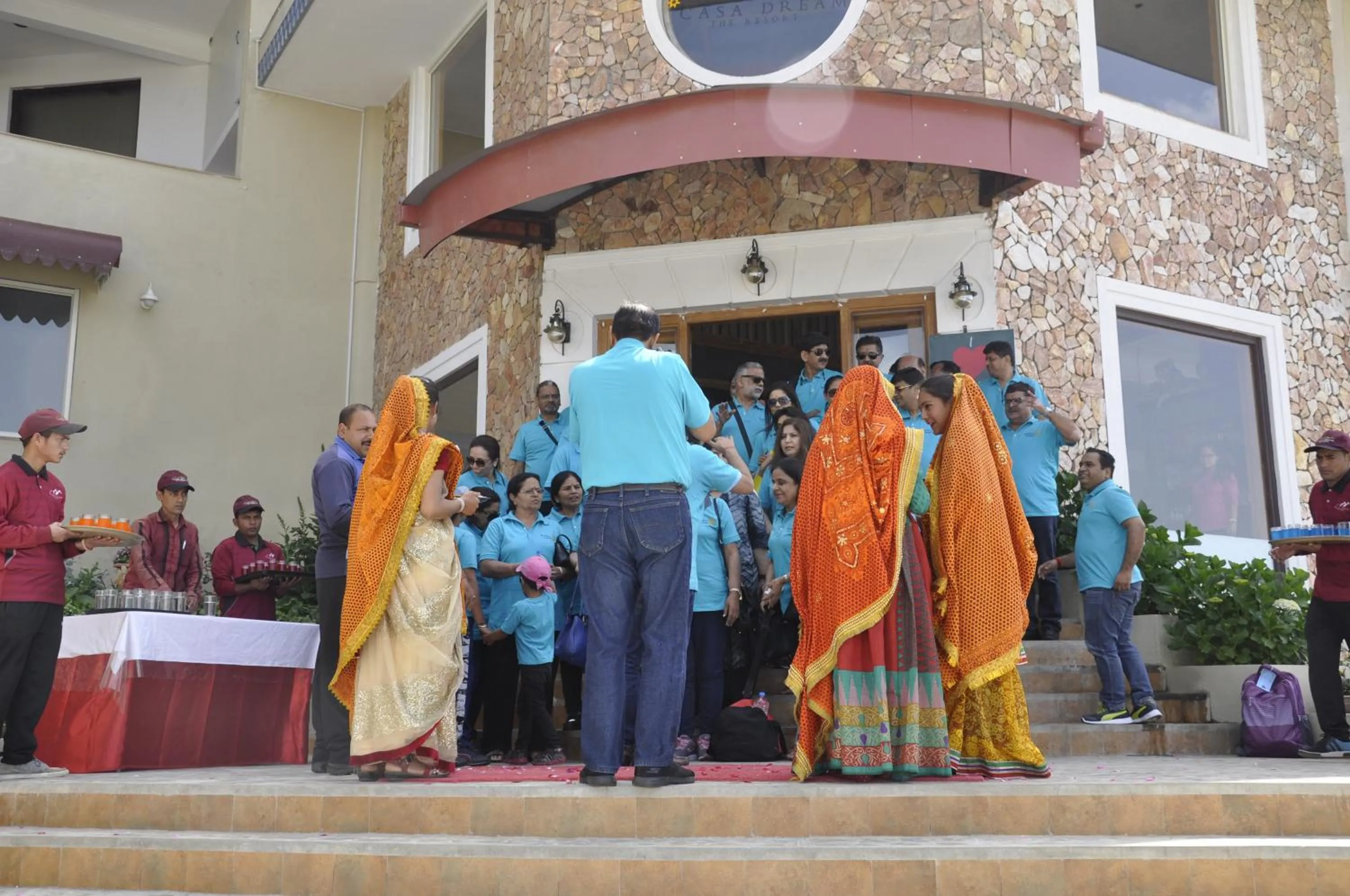 People in Casa Dream The Resort