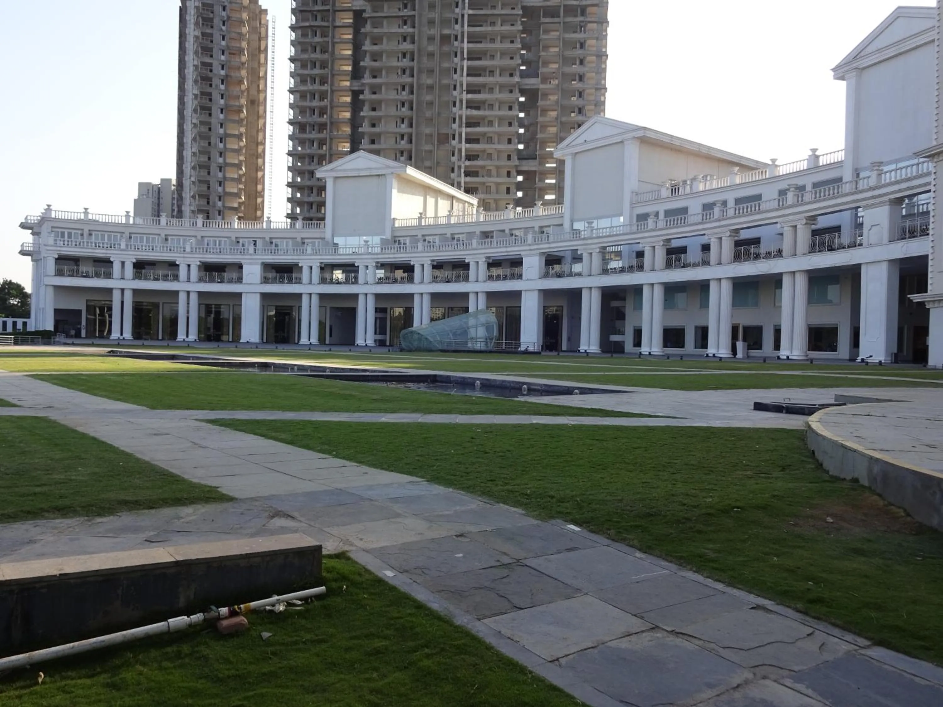 Facade/entrance in Amanora The Fern Hotels & Club