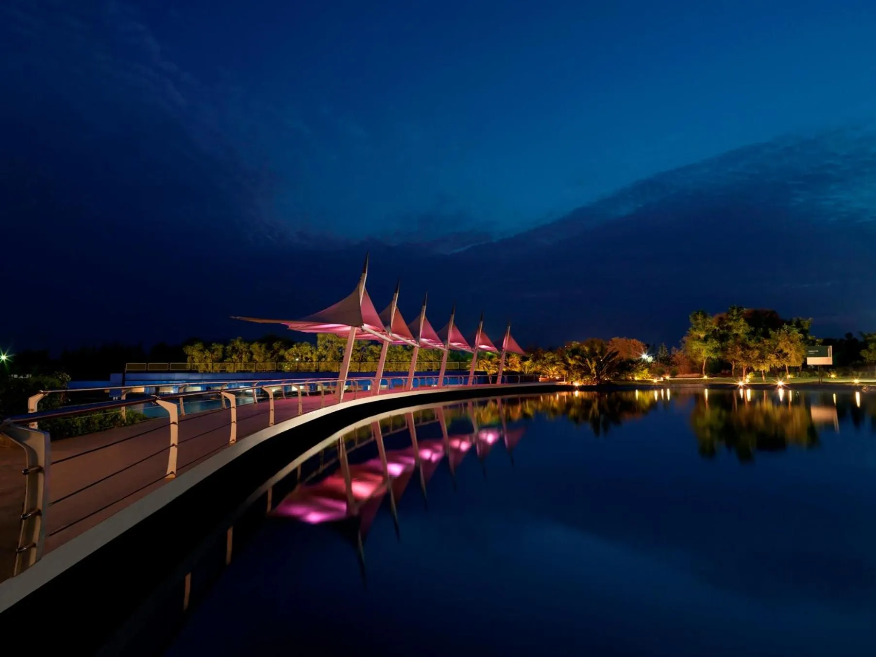 Amanora The Fern Hotels & Club