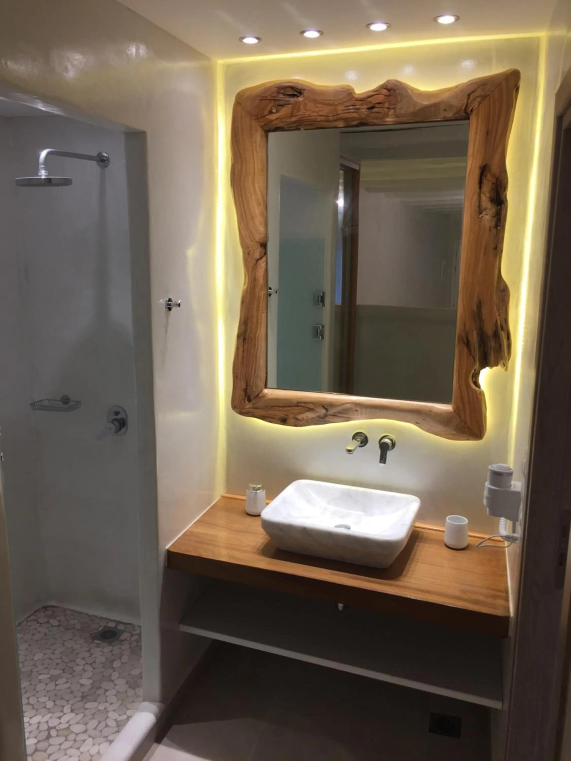 Decorative detail in Eternal Suites