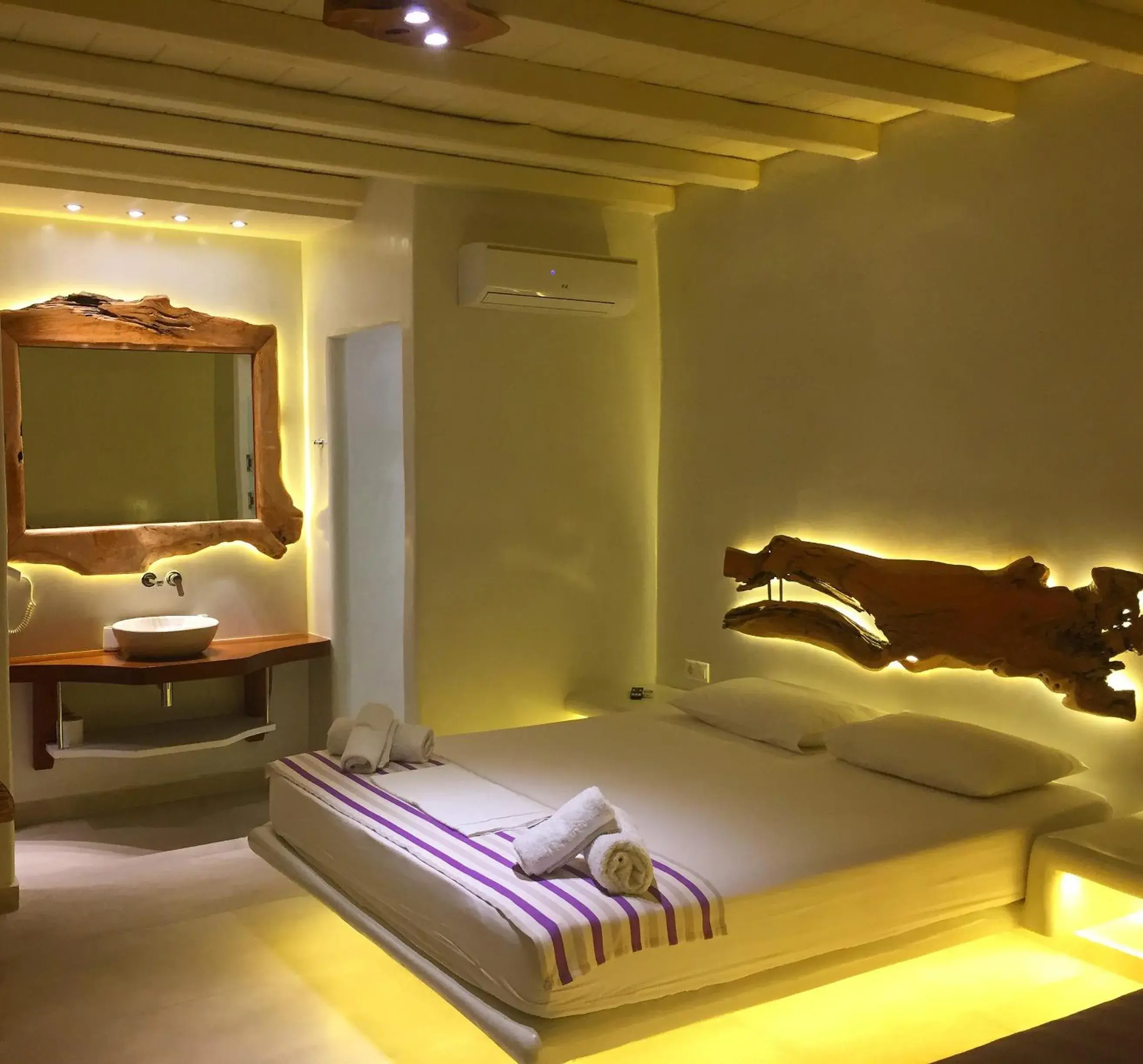 Junior Suite in Eternal Suites Junior Suite in Eternal Suites