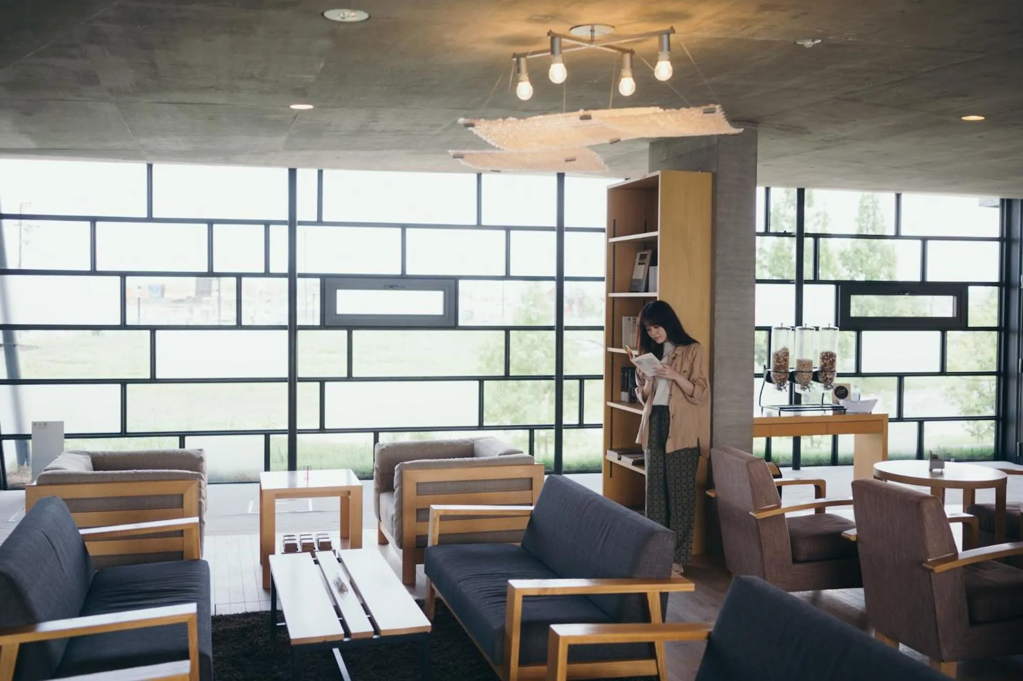 Communal lounge/ TV room in Setre Marina Biwako