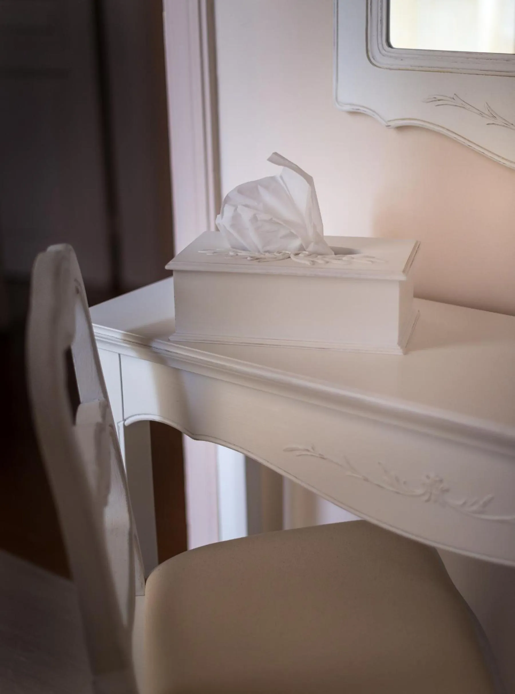 Seating area in Palladian Home