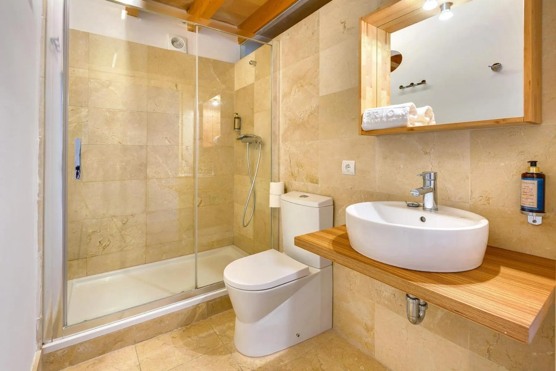 Shower in Urban Suites Palma - Turismo de Interior by PriorityVillas