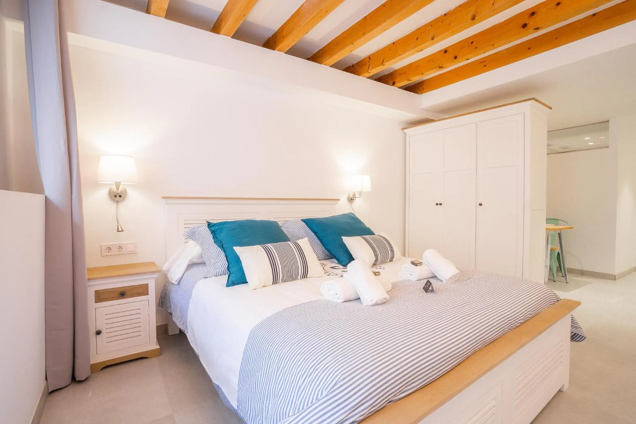 Bed in Urban Suites Palma - Turismo de Interior by PriorityVillas