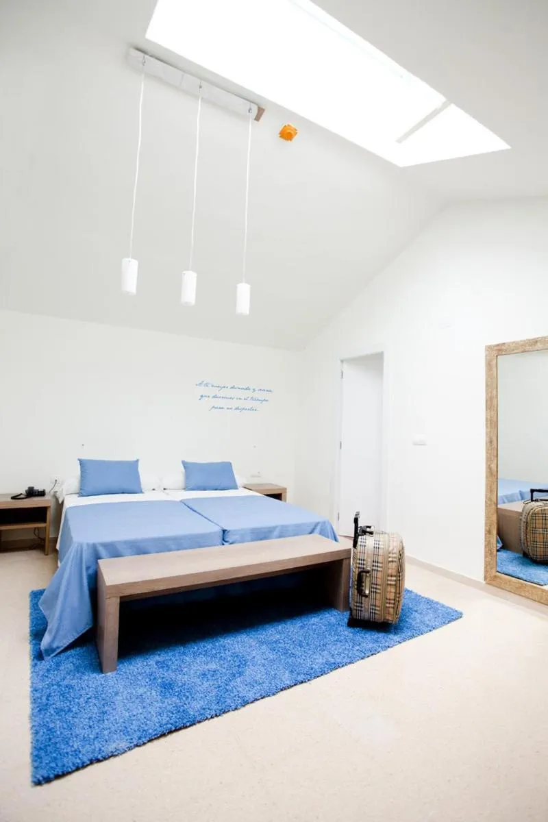 Photo of the whole room in Boutique Isla Tabarca