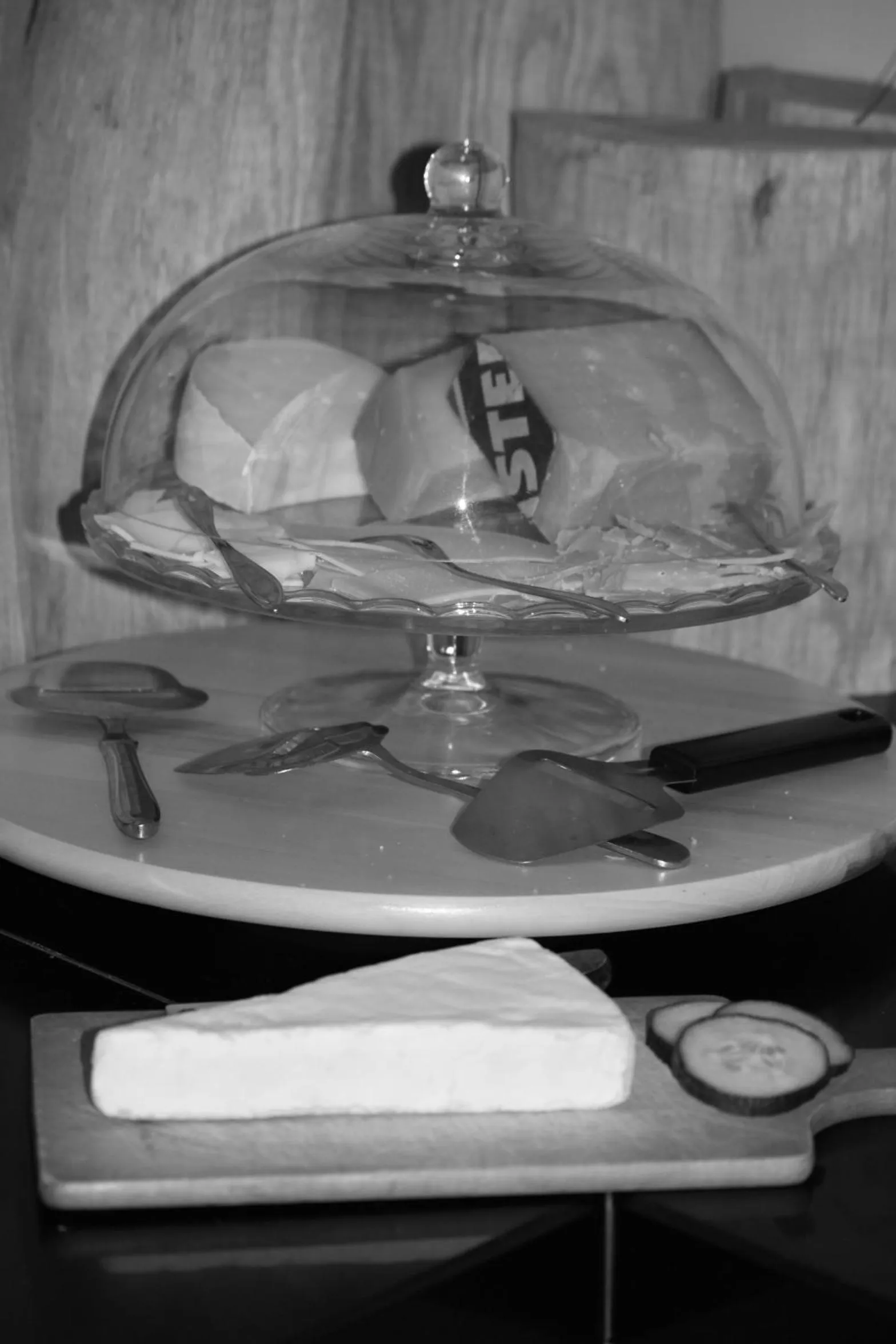 Buffet breakfast in Artagnan