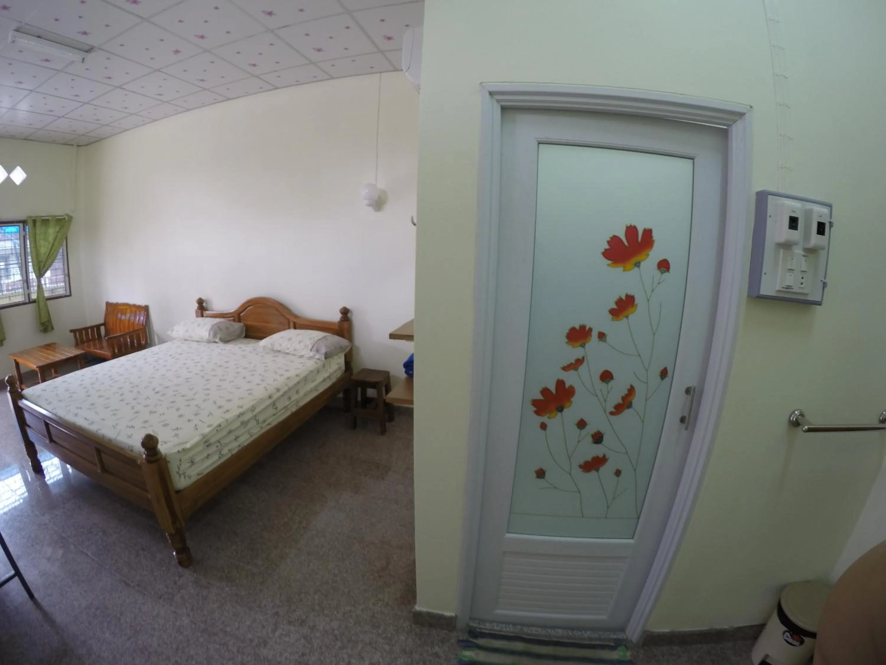 Photo of the whole room in PuengLuang Hotel