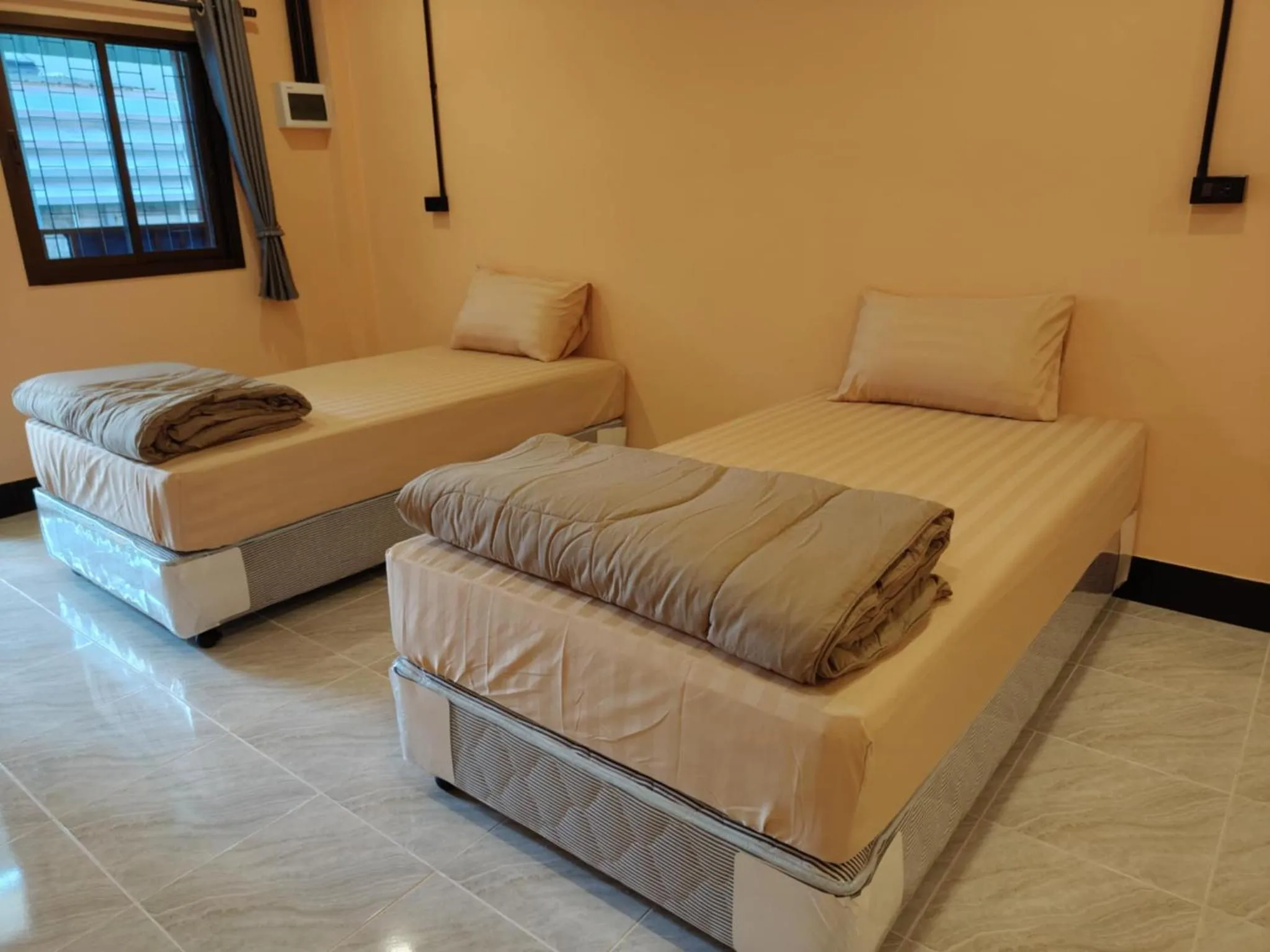 Bedroom in PuengLuang Hotel