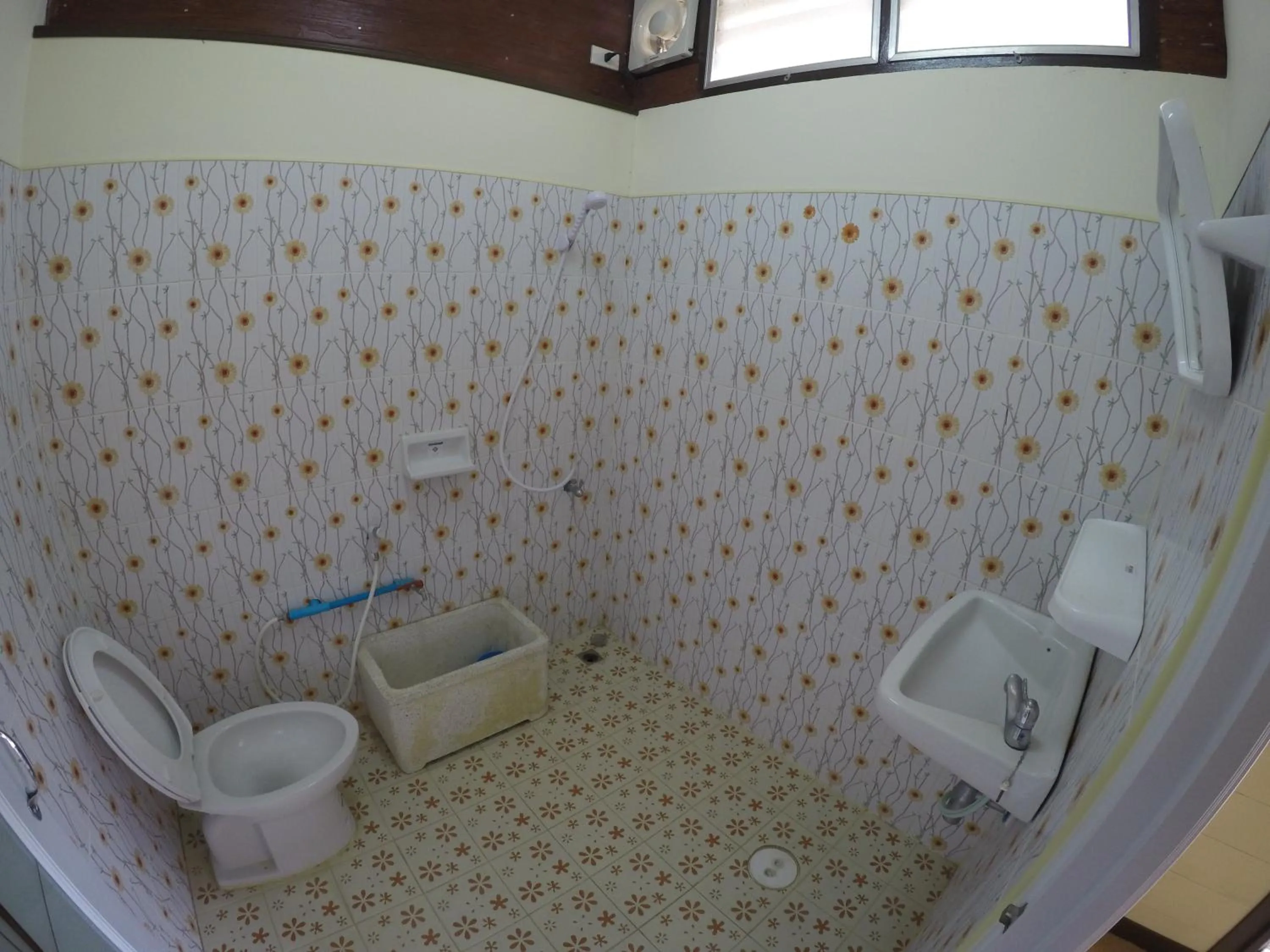 Photo of the whole room in PuengLuang Hotel