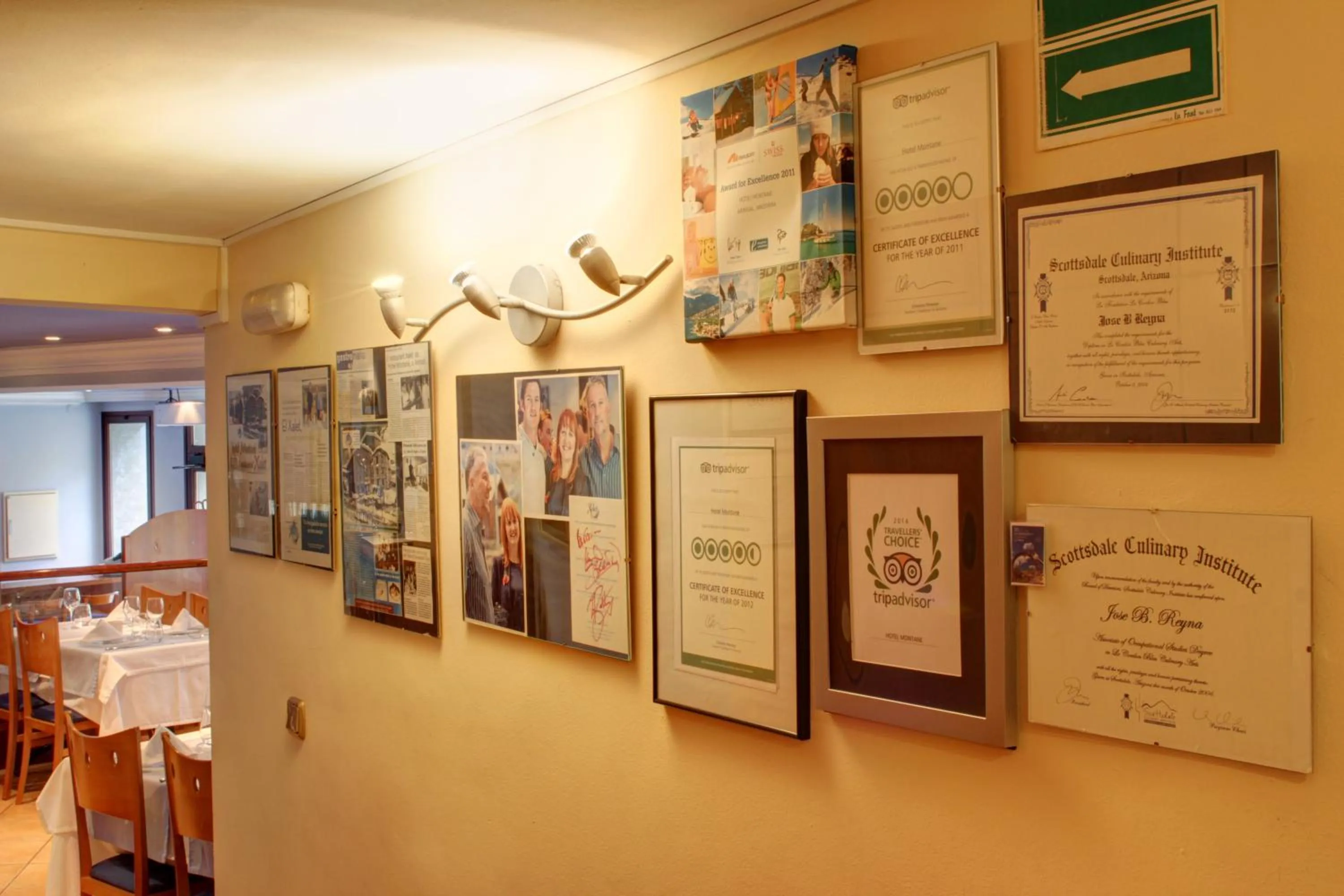 Decorative detail in Hotel Montané