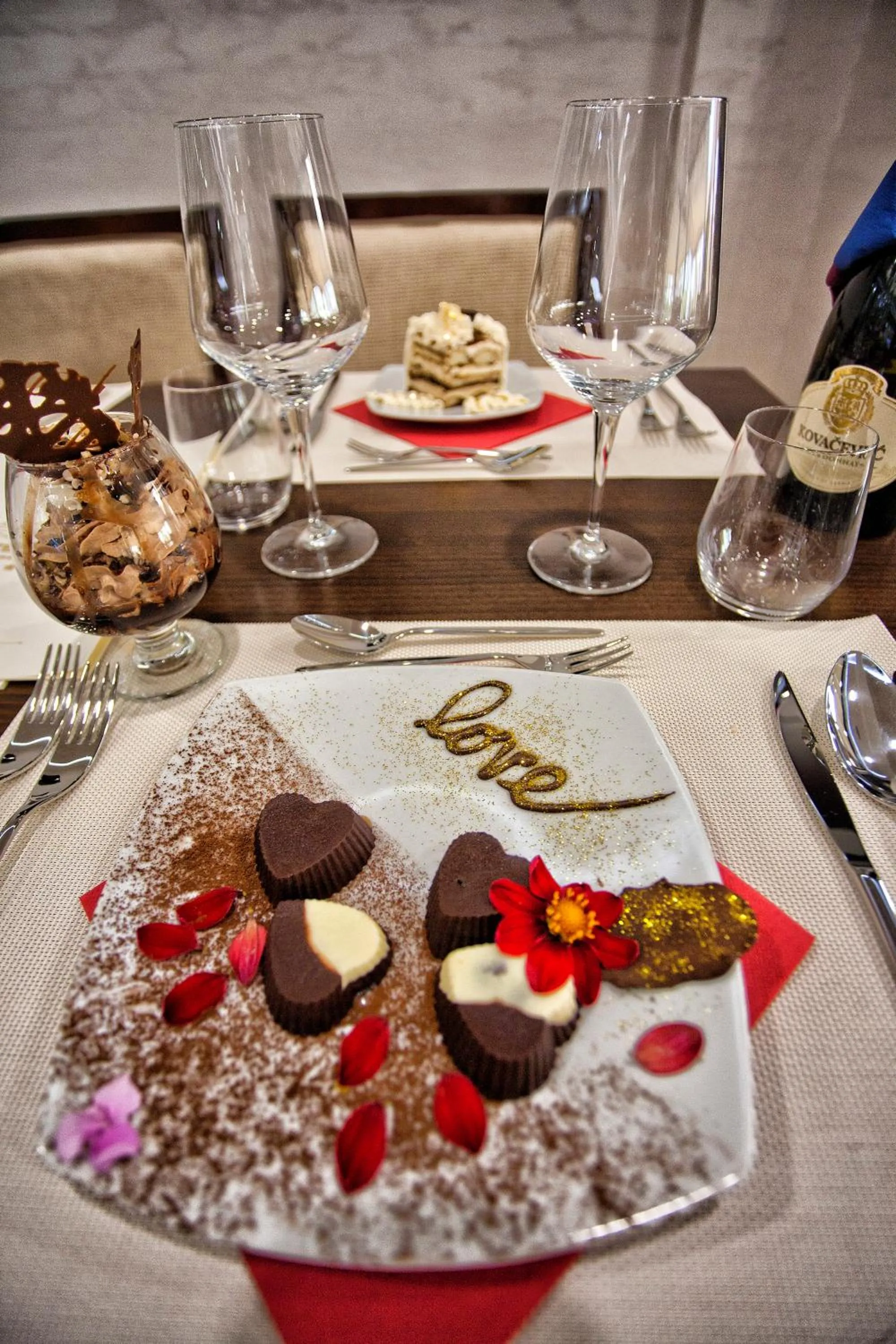 Meals in Wellness & Spa Hotel ACD