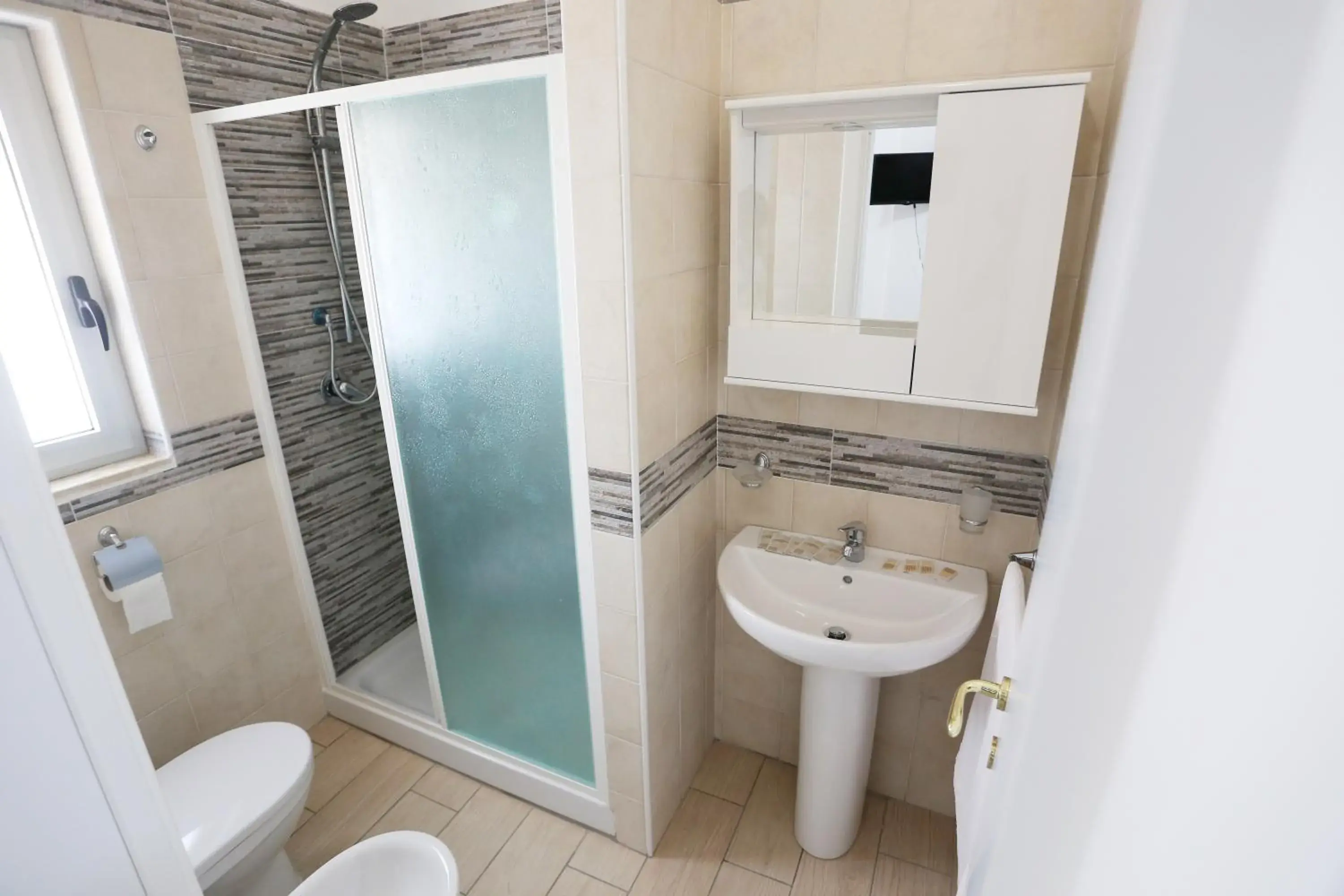 Double Room in Camping Lido di Salerno Double Room in Camping Lido di Salerno