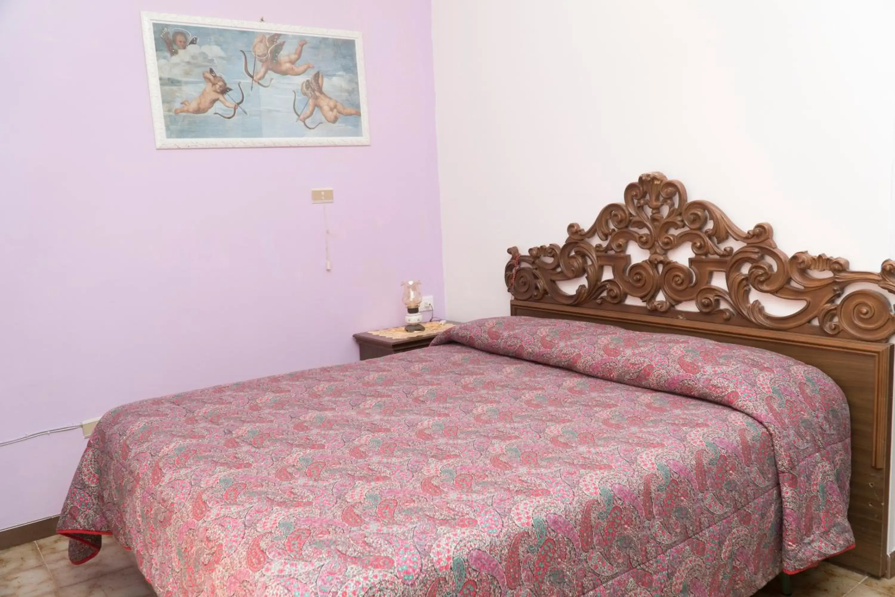 Double Room with Private Bathroom in Le Gardenie b&b Double Room with Private Bathroom in Le Gardenie b&b