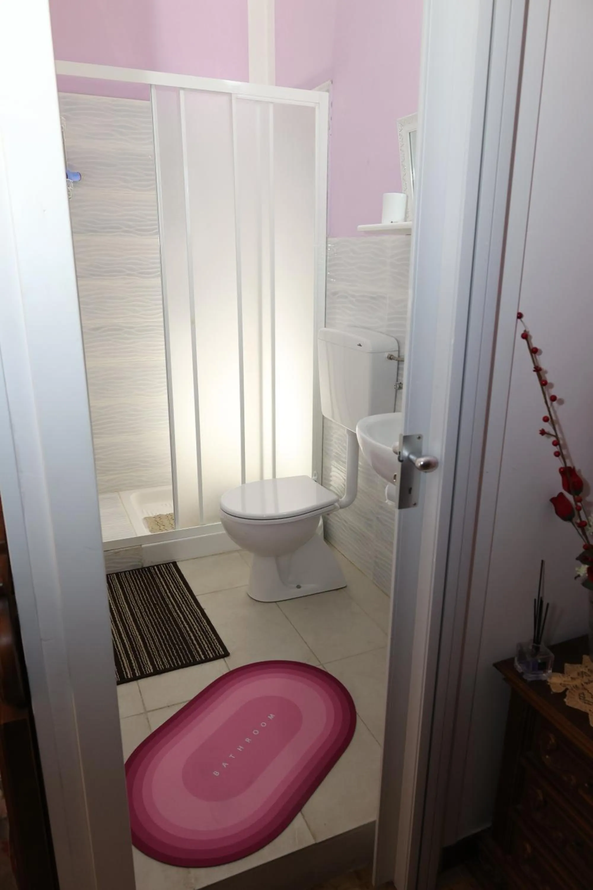 Shower in Le Gardenie b&b