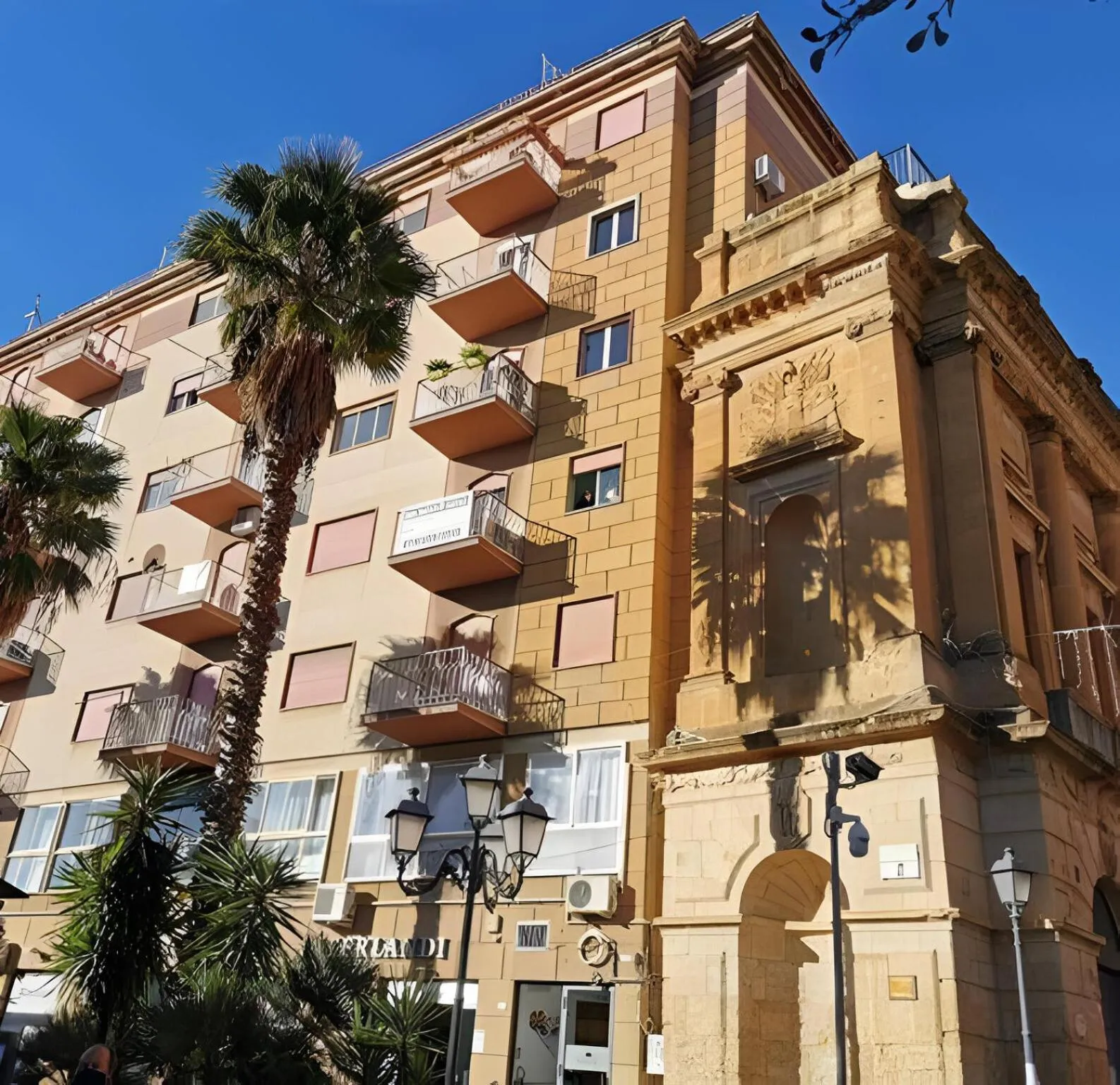 Property building in B&B Porta di Ponte