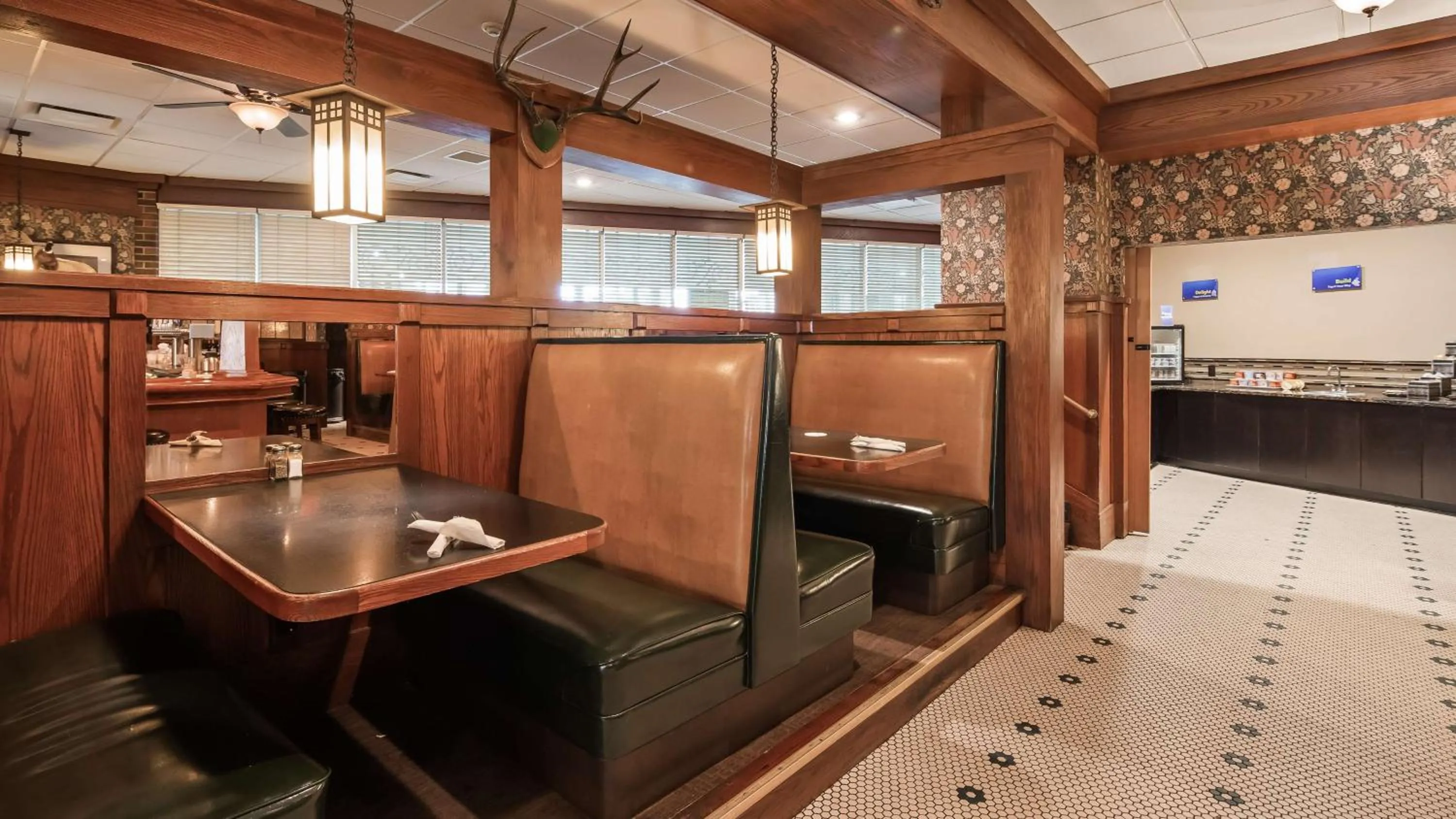 Restaurant/places to eat in Best Western Ramkota Hotel Aberdeen