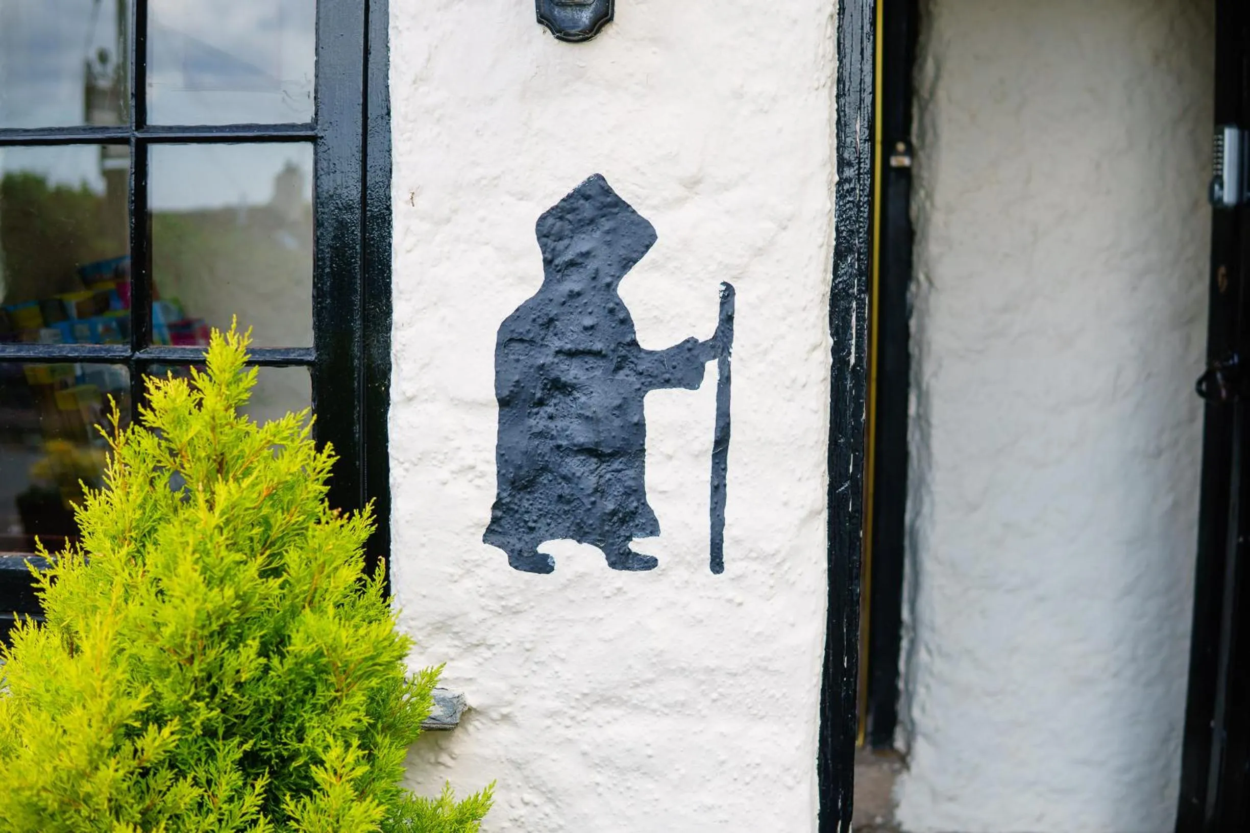 Facade/entrance in The Weary Friar Inn