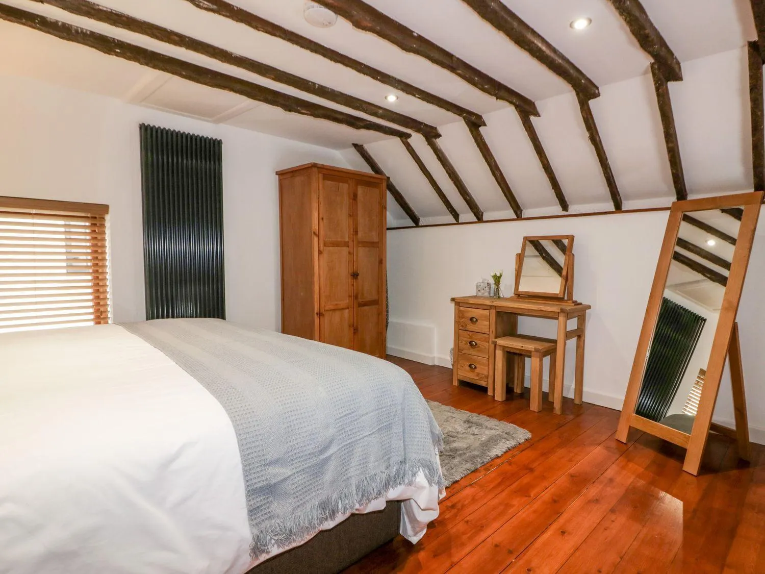 Bed in The Weary Friar Inn