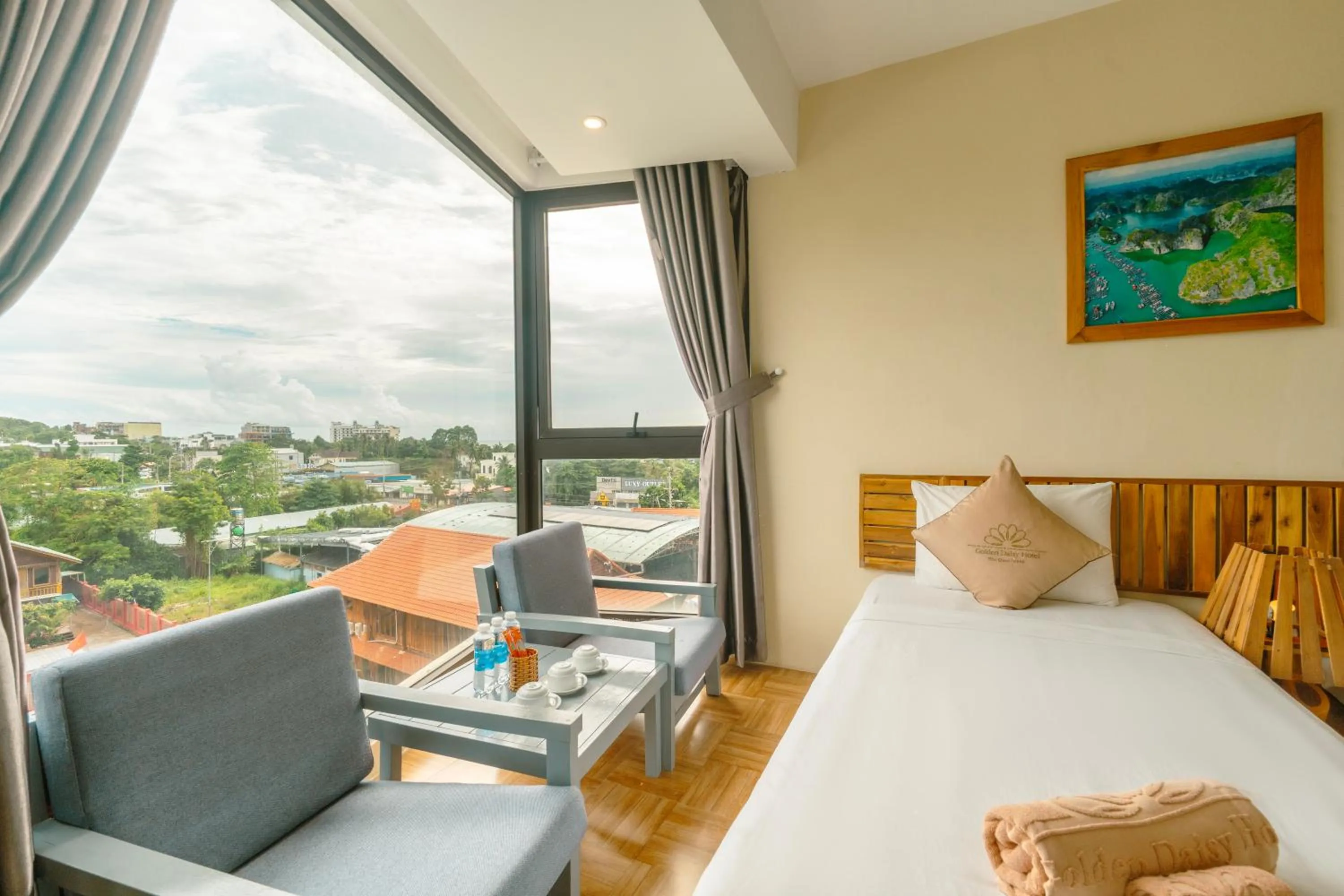 Bedroom, Bed in Golden Daisy Hotel Phu Quoc