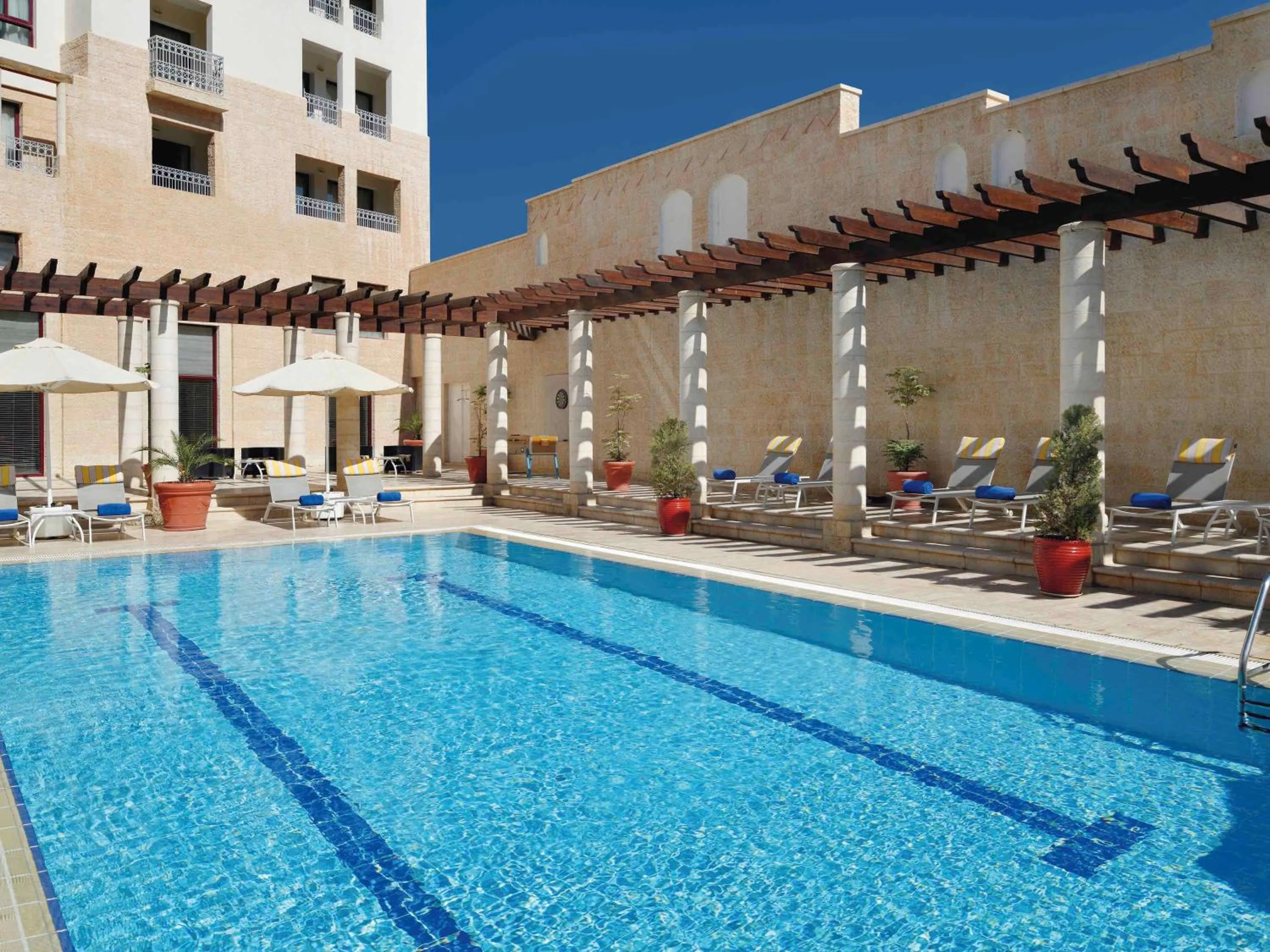 Summer in Mövenpick Resort Petra