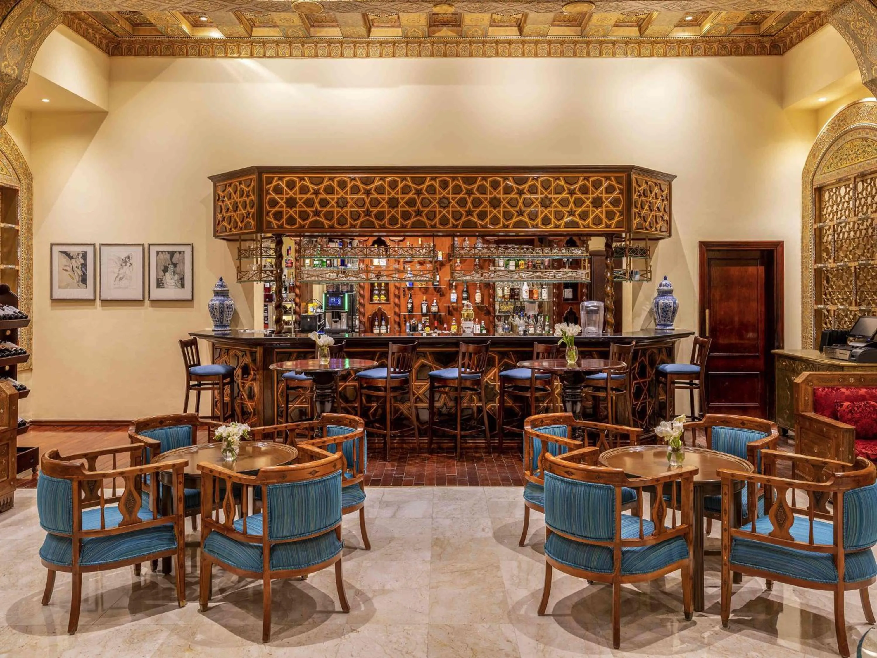 Lounge or bar in Mövenpick Resort Petra