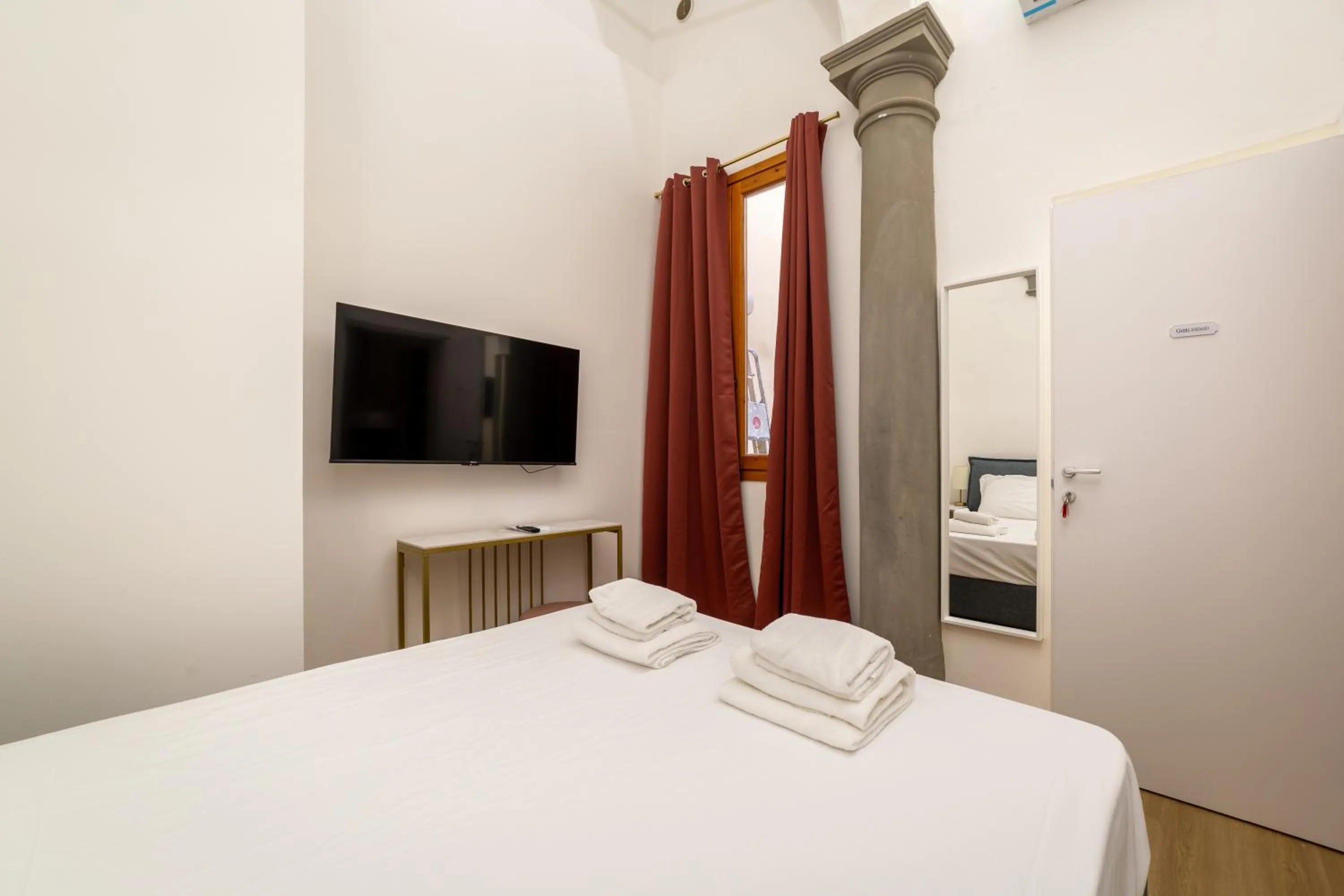 Bedroom, Bed in Residenza d'Epoca Galleria dell'Accademia