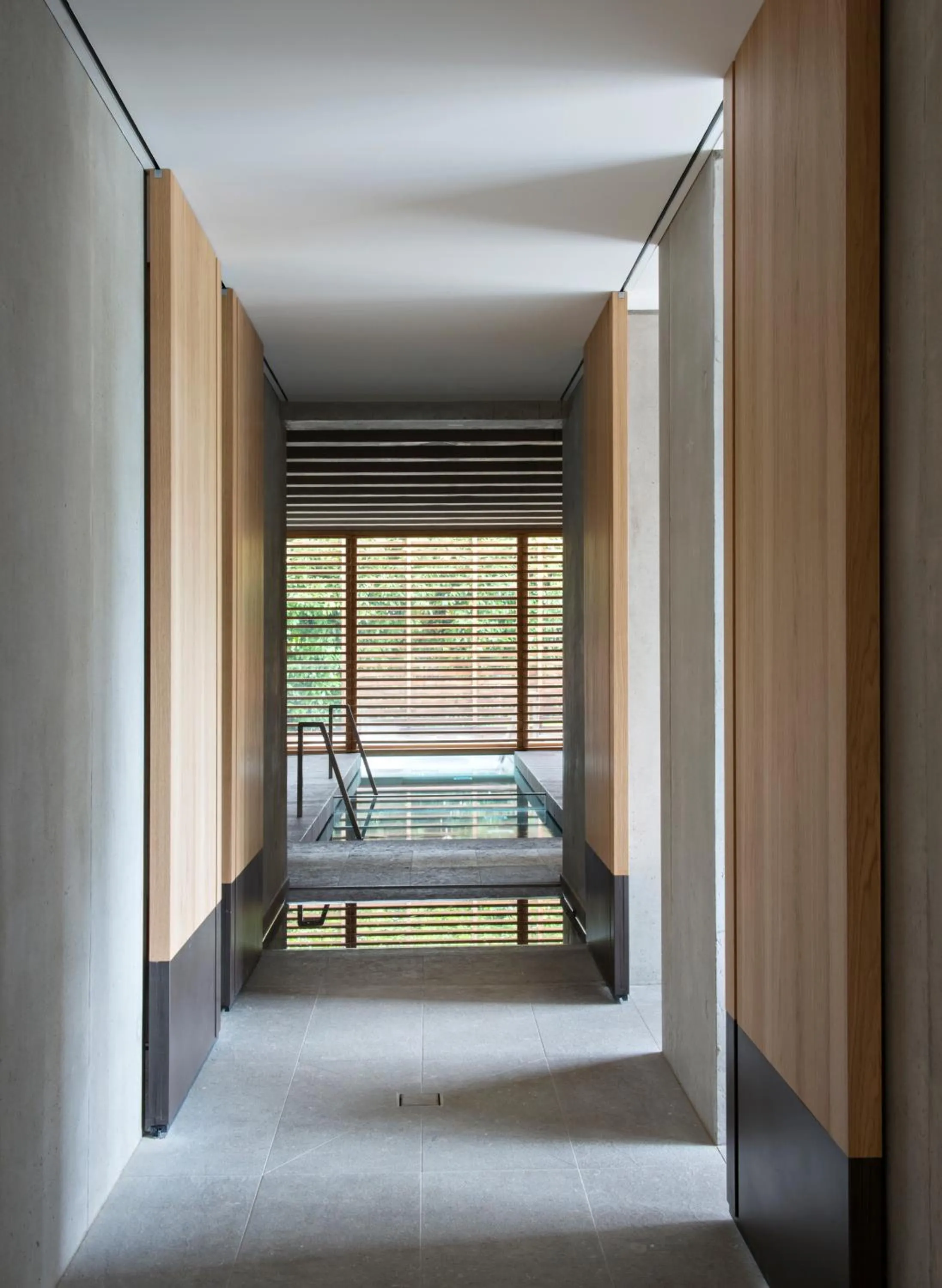 Hot Spring Bath in Hotel des Berges, Restaurant Gastronomique & Spa