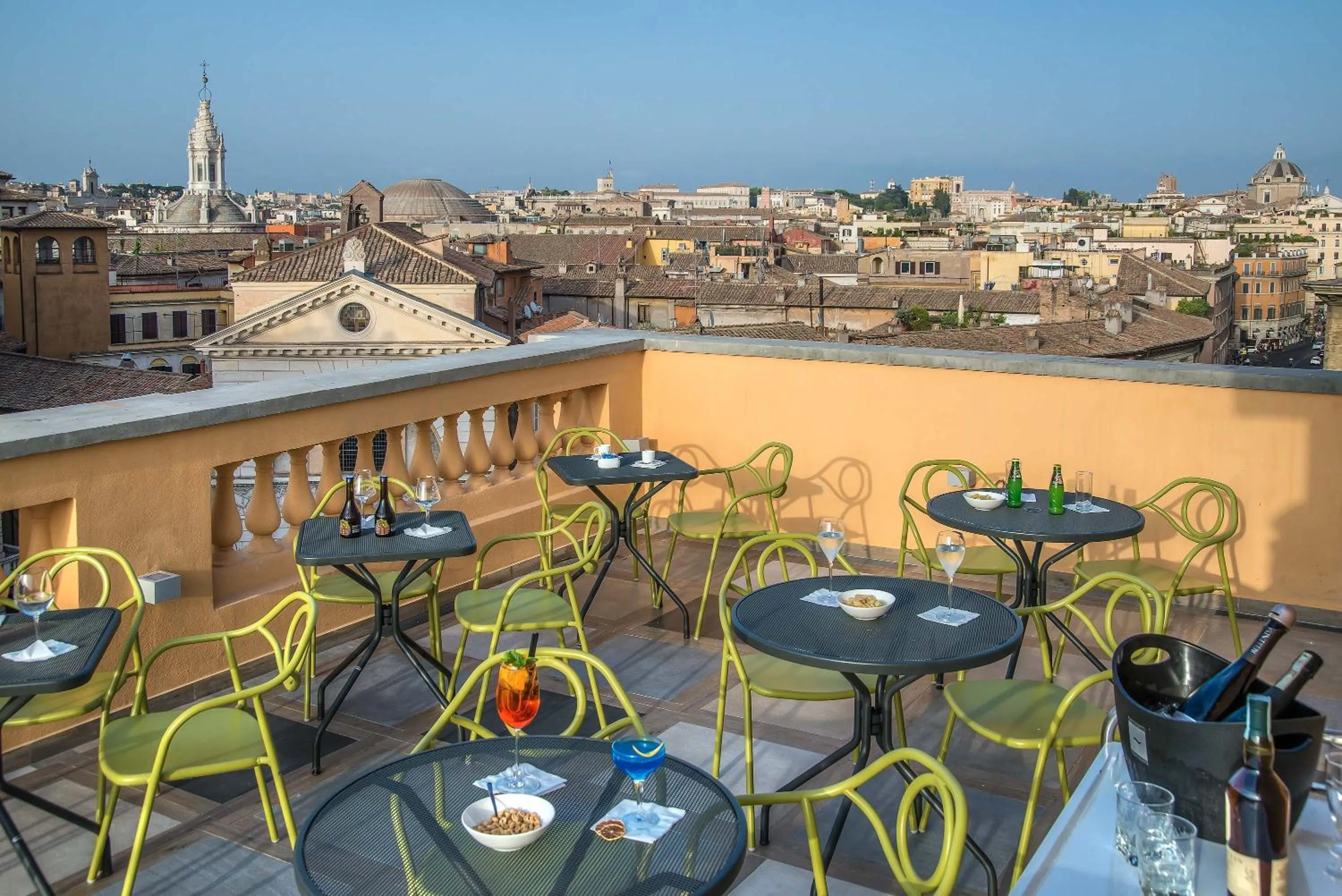 Balcony/Terrace in Hotel Damaso